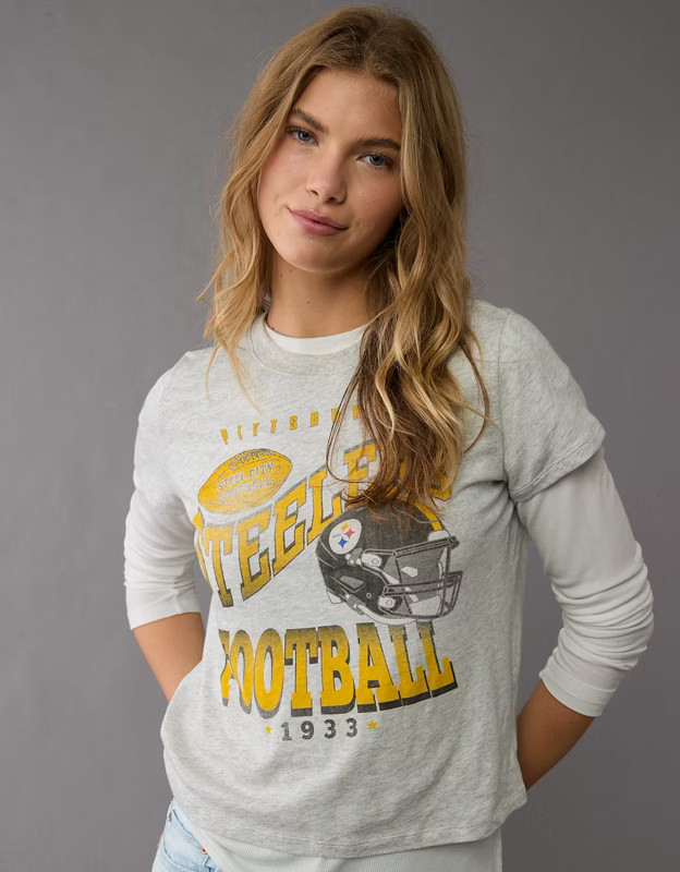 NFL Pittsburgh Steelers Graphic T-Shirt | American Eagle Outfitters (US & CA)