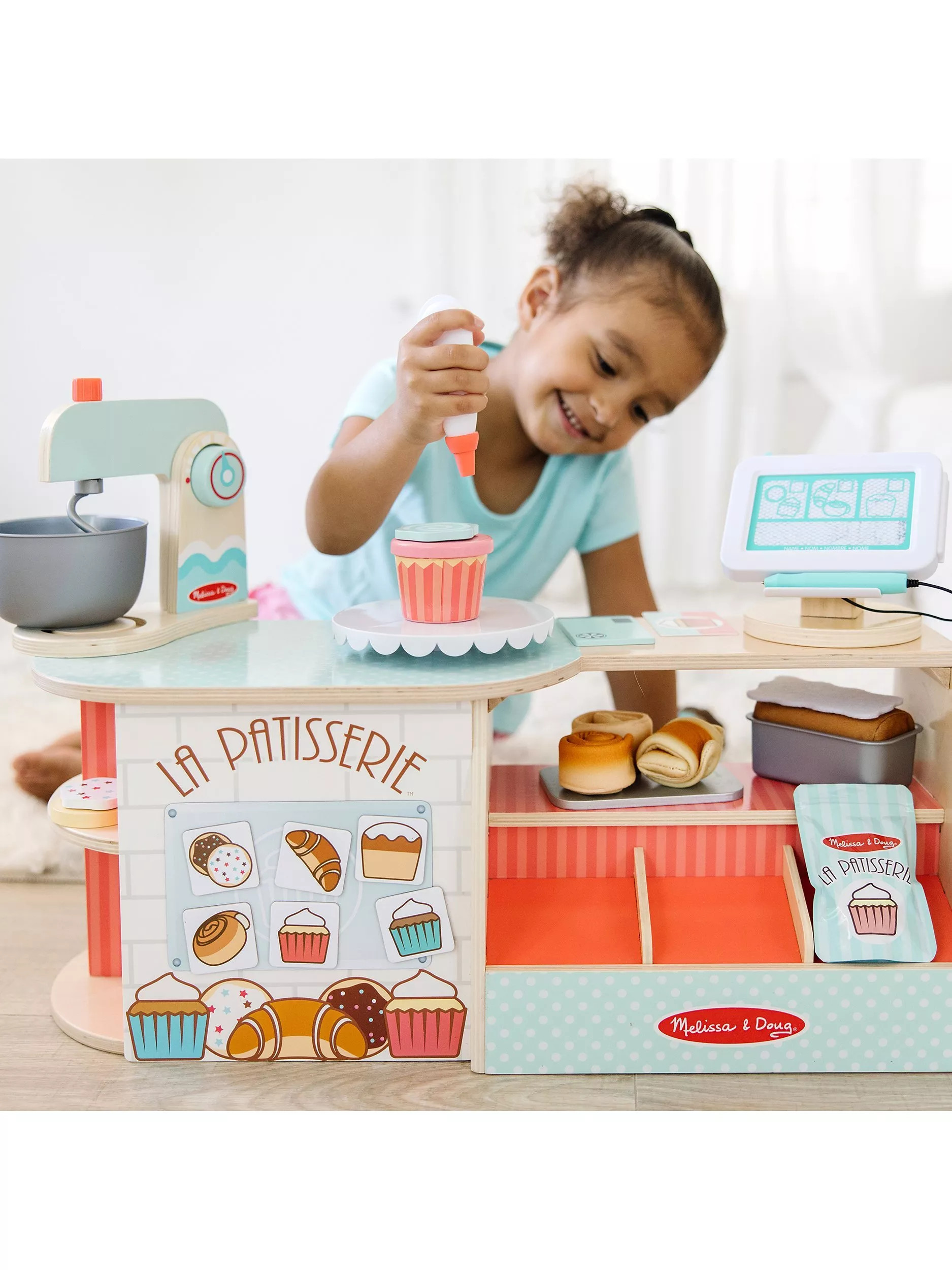 Melissa & DougLa Patisserie Wooden Bake Shop | John Lewis (UK)