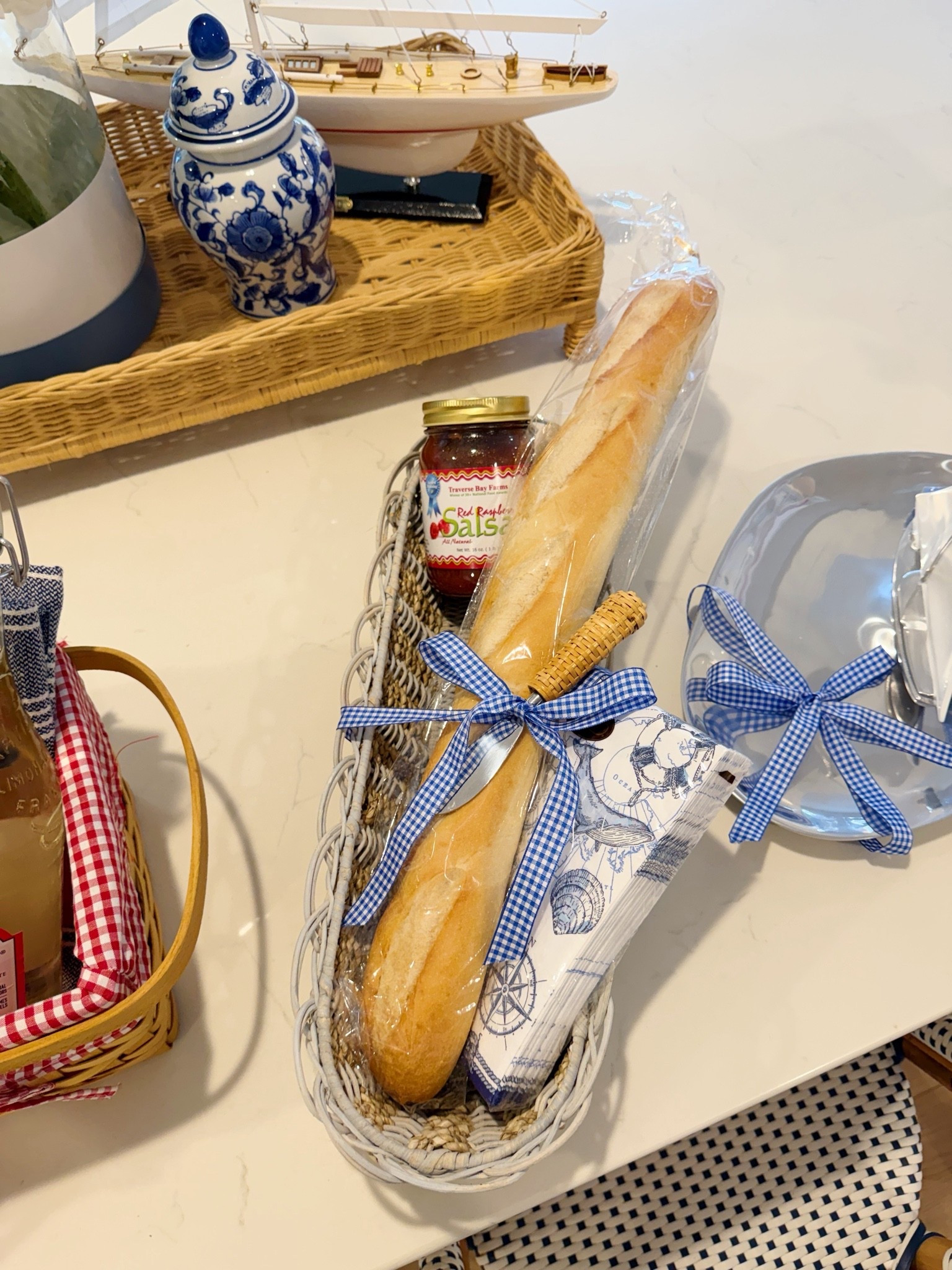Easy and thoughtful hostess gift for the summer!