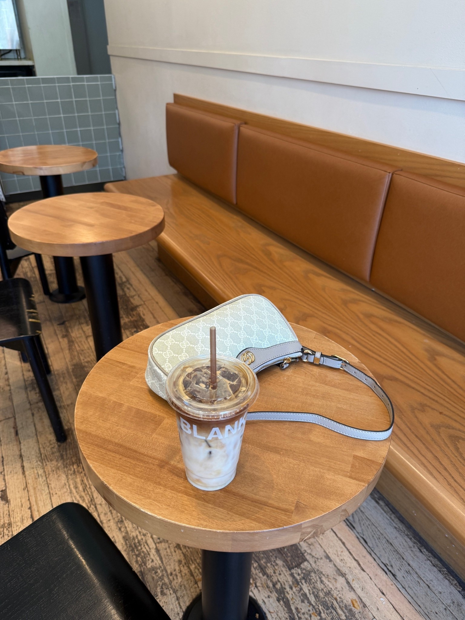 Dh gucci shoulder bag 