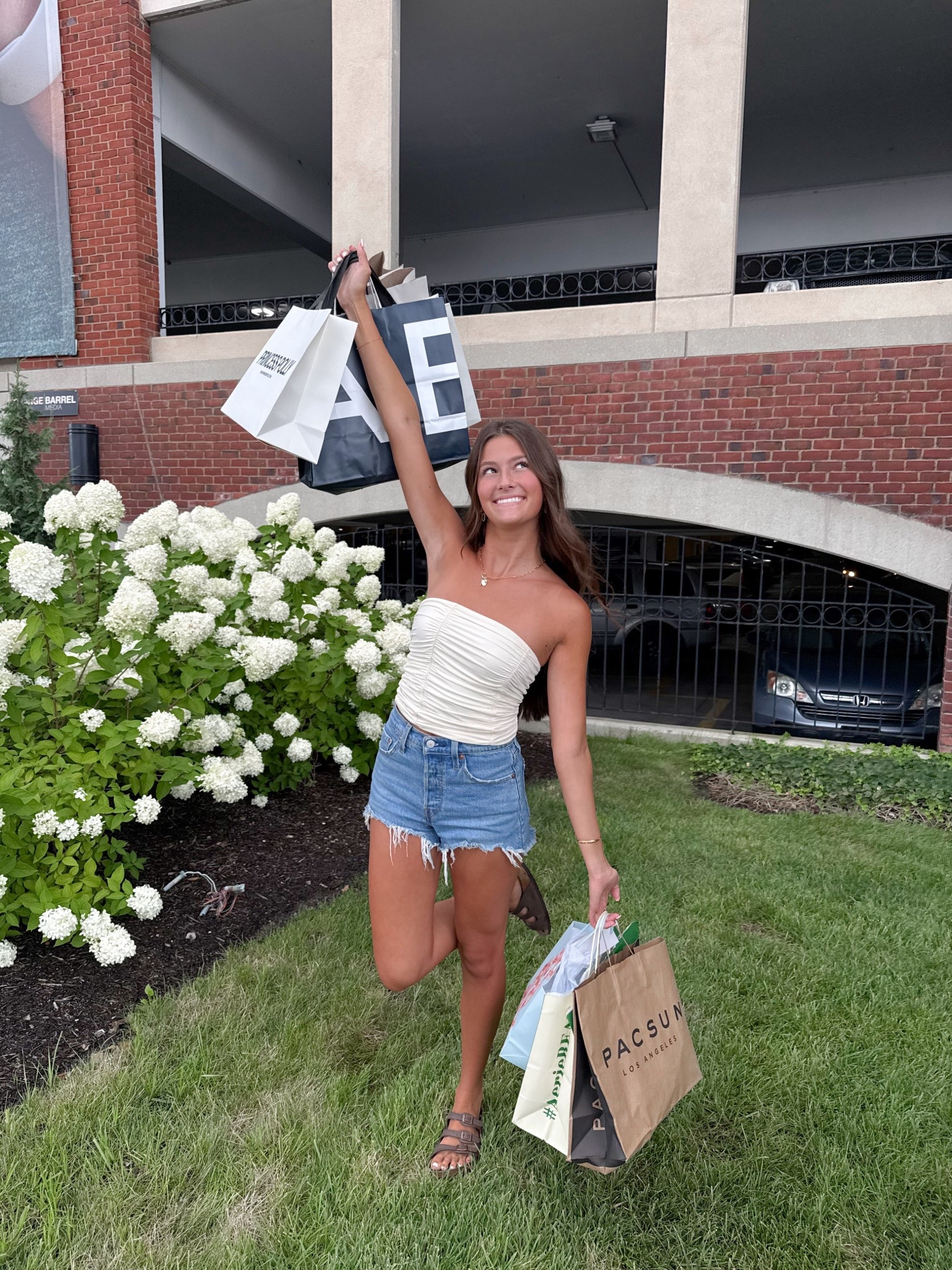 BACK TO SCHOOL SHOPPING HAUL
*my dream college wardrobe*