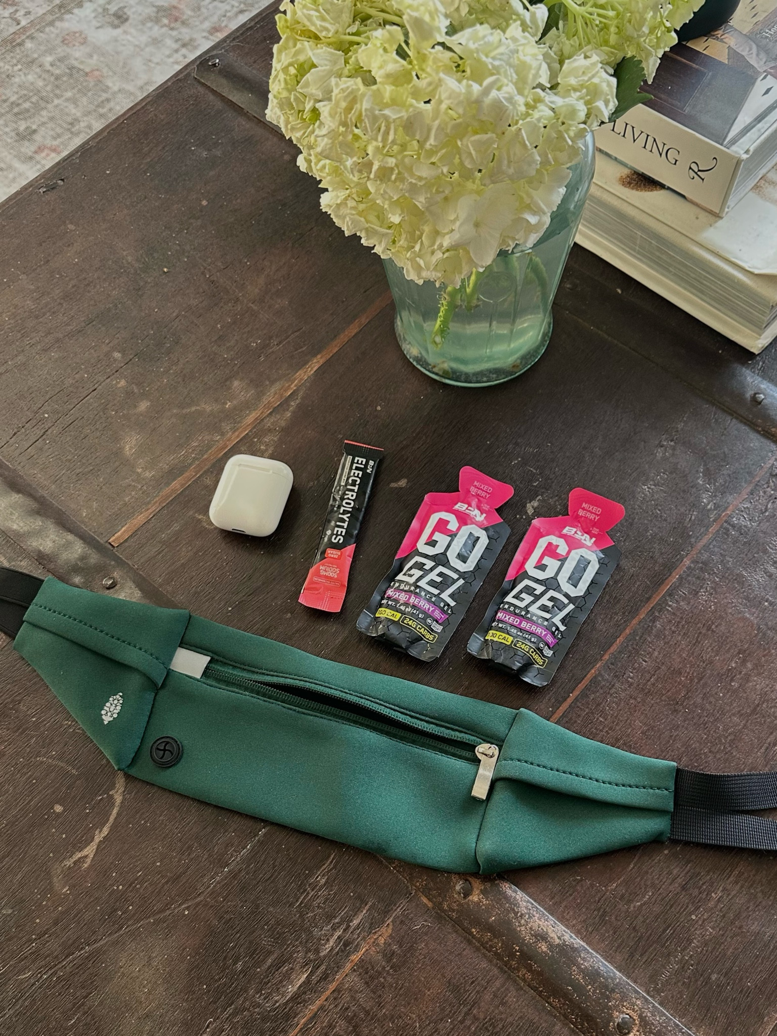 what’s in my running belt 🤍 




#LTKFitness #LTKActive