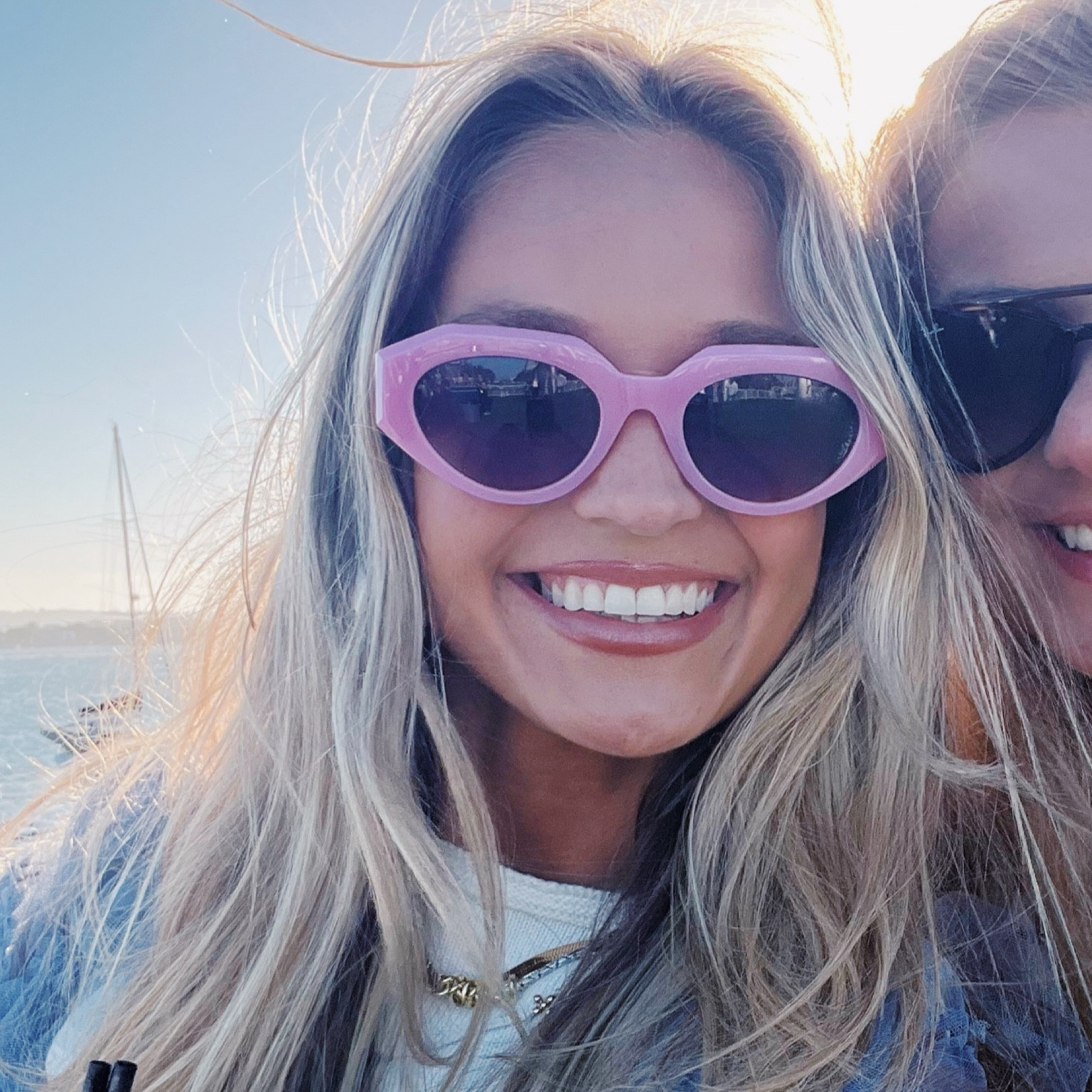 fav sunnies !!!!!! in the style ‘Hanna’ — linked similar! 

#LTKFindsUnder50 #LTKStyleTip