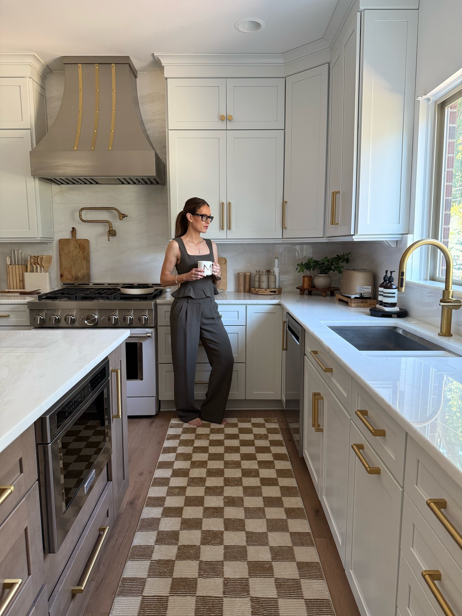 When your outfit matches your kitchen 🤎 but I really want to showcase this runner. I love the design and how easy it is to clean.

#LTKootd #LTKmomlife #LTKSeasonal