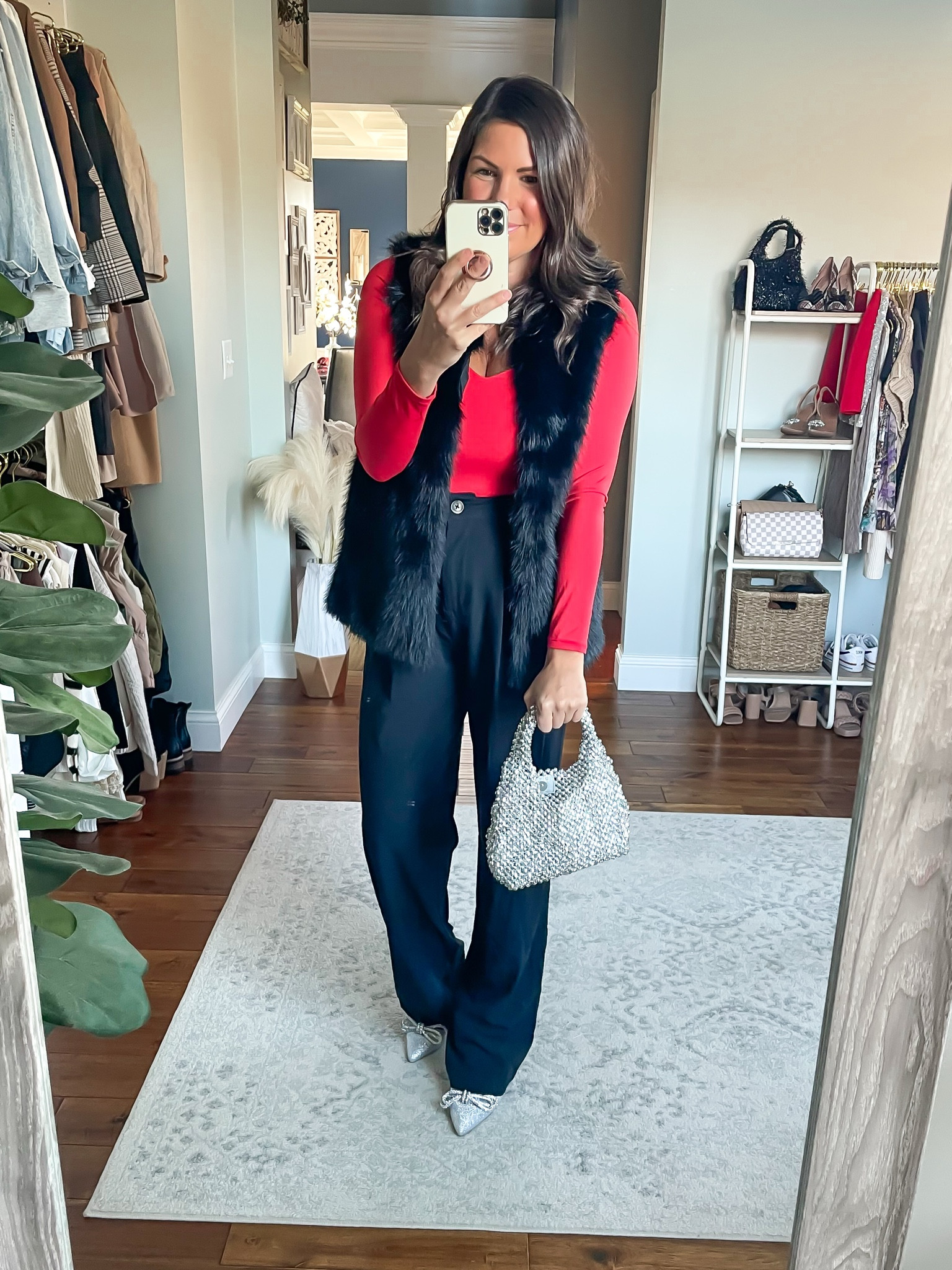 Holiday outfit 
Christmas party 

#LTKParties #LTKStyleTip #LTKHoliday