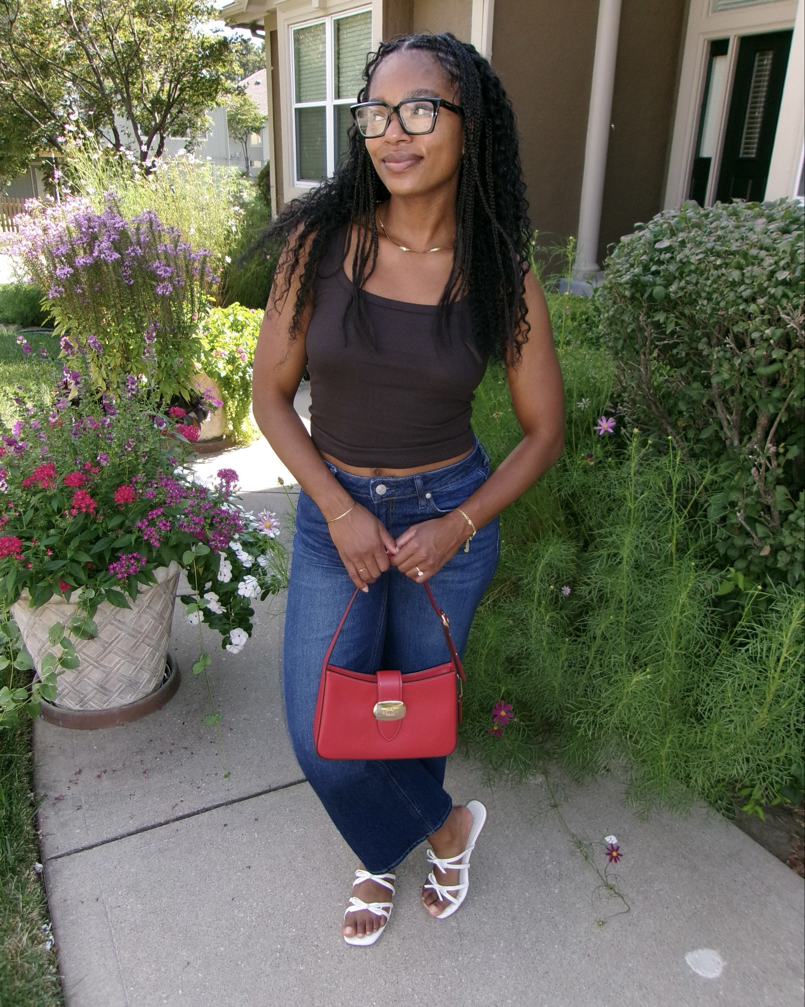 Casual chic fit I wore grocery shopping and browsing around clothing stores:)

#LTKFindsUnder50 #LTKMidsize #LTKStyleTip