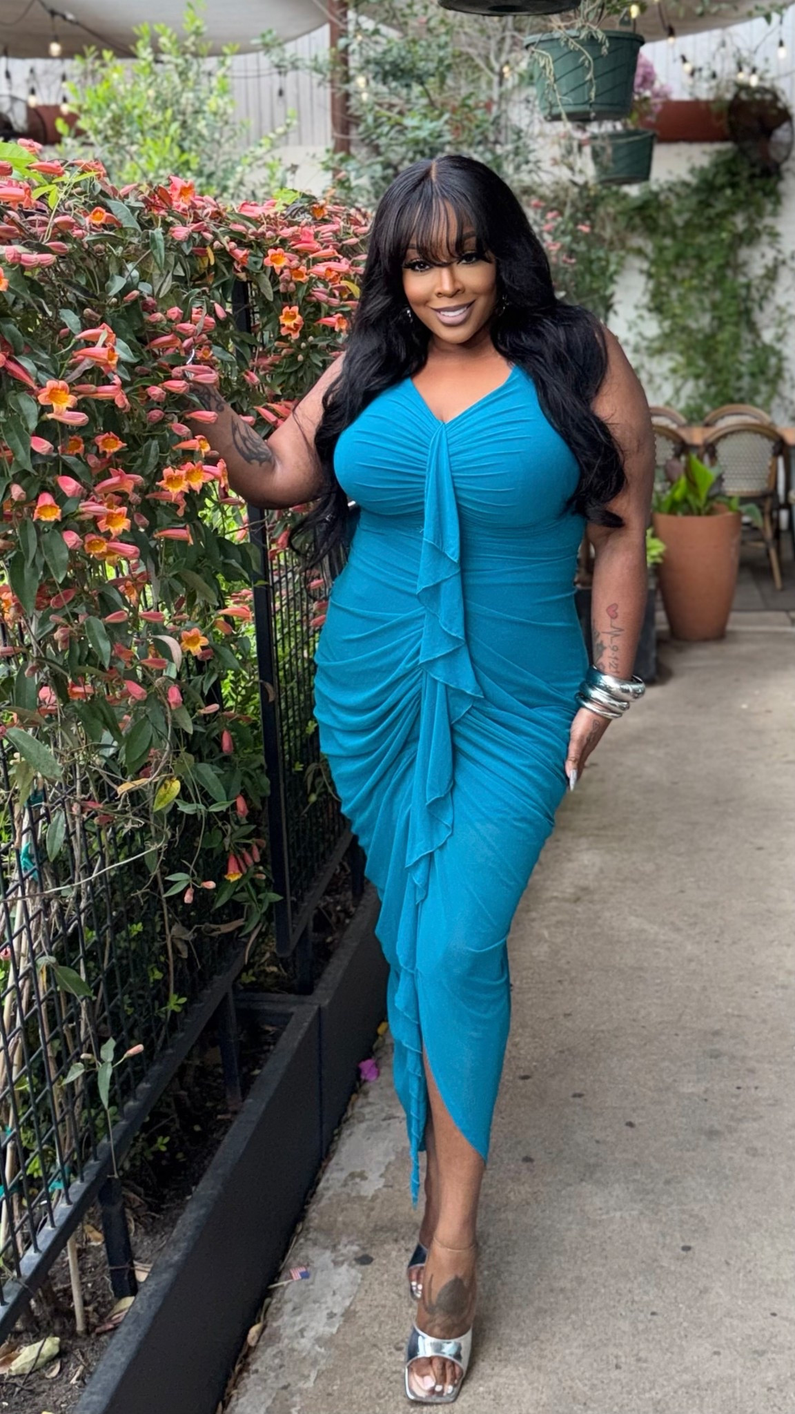 Teal ruffle dress 

#LTKOver40 #LTKMidsize #LTKPlusSize