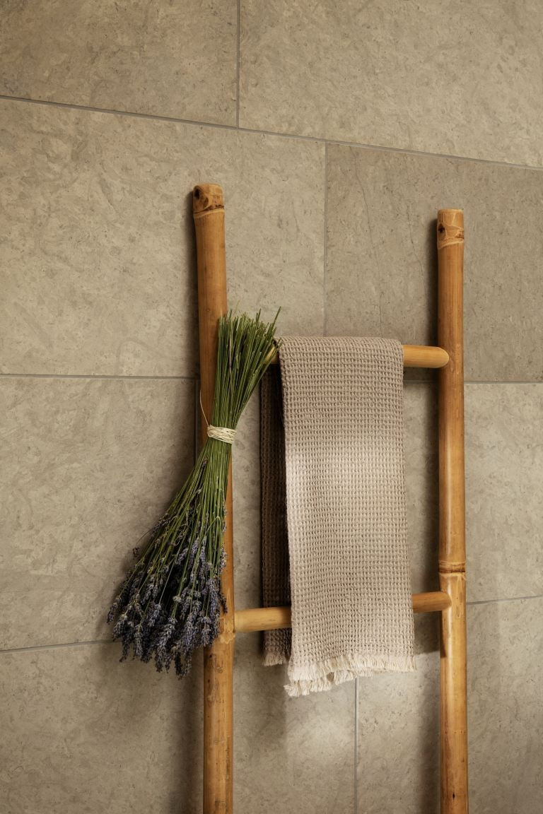 Waffled Hand Towel | H&M (US + CA)