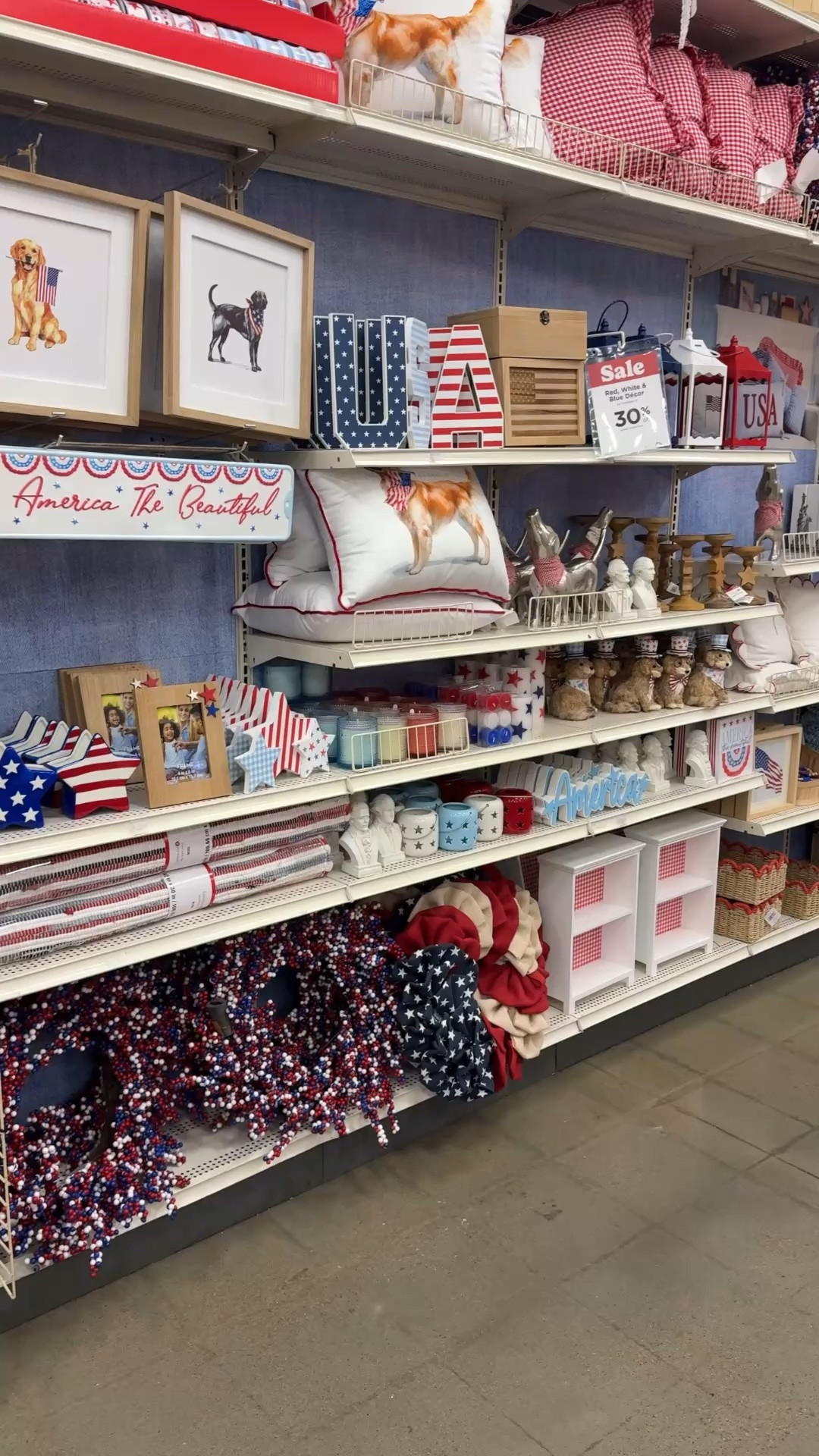 Swooning over this collection. So pretty!!! I’m sake right now 🇺🇸

#LTKSeasonal #LTKHome