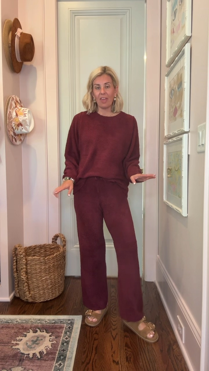 Love a set that we can wear as ￼loungewear or an outfit! Talk about cozy…softies for the win! I’m in a small set and 8 sandal tts.

#LTKdayinmylife #LTKmorningroutine #LTKselfcare
