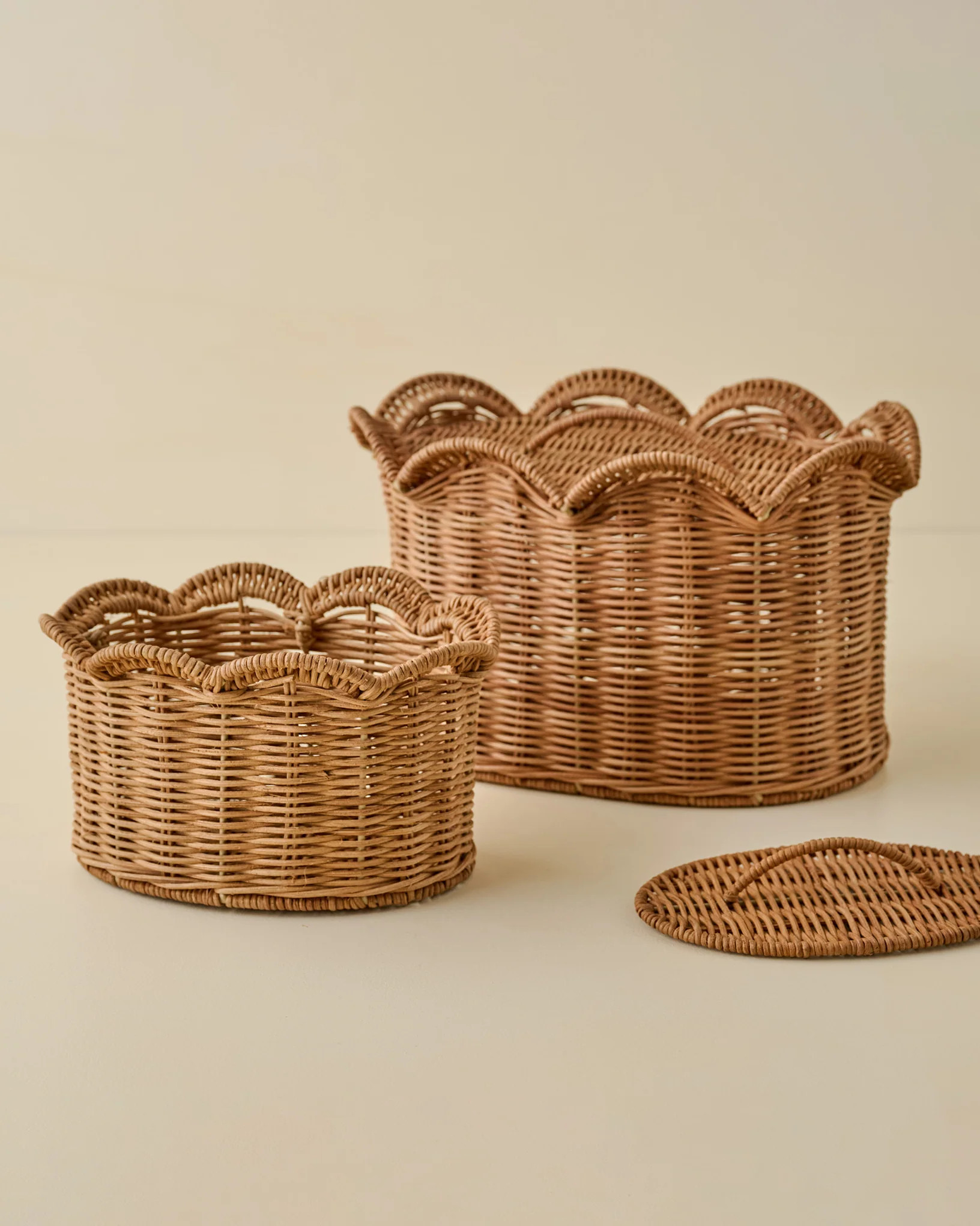 Lauren Scalloped Woven Canister | Magnolia