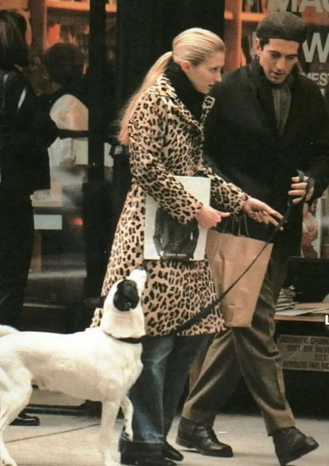 Channeling the sophisticated yet timeless minimalism of CBK 🖤👜🤍

#LTKTravel #LTKWorkwear