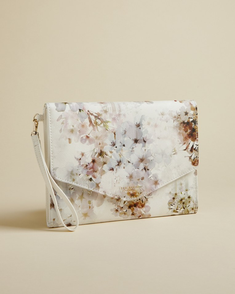 SUNNIVA
				Vanilla saffiano pouch | Ted Baker (US)