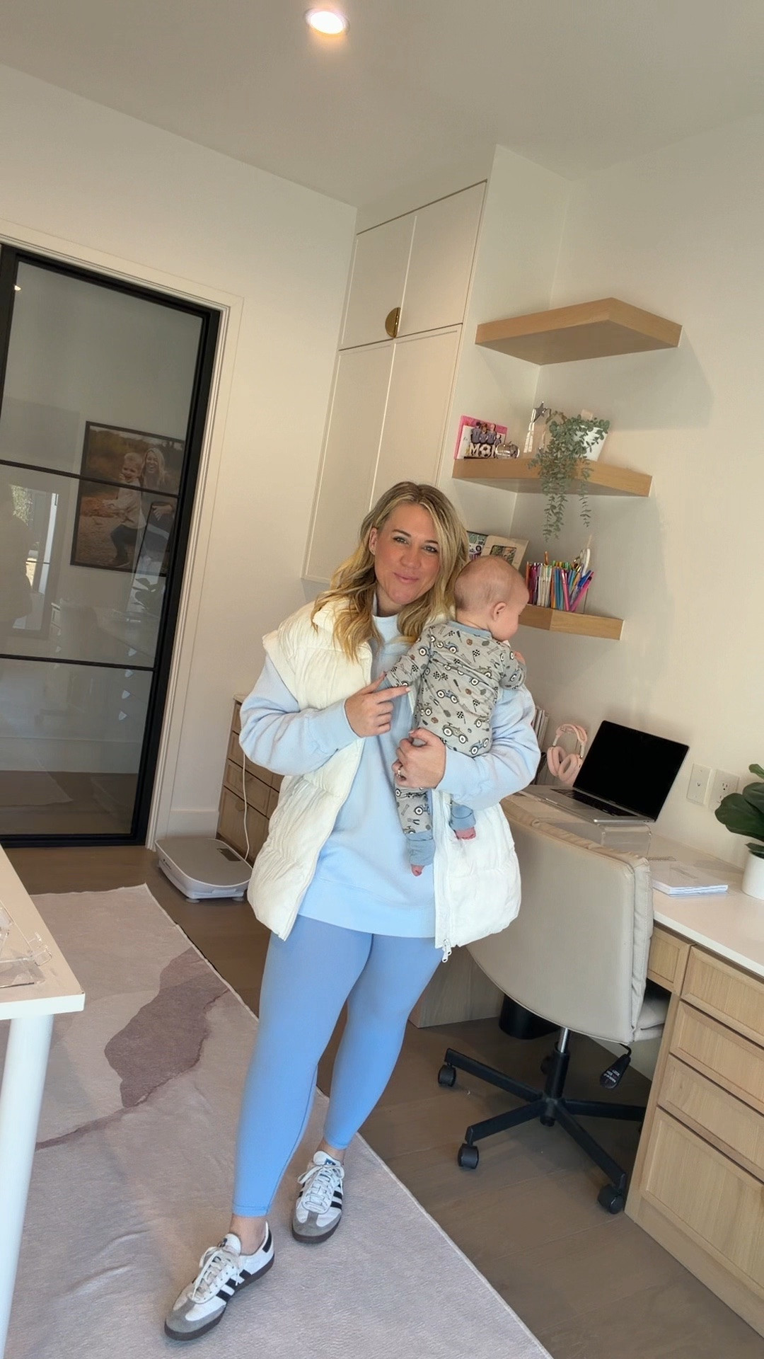 OOTD as a mom of 2 littles: Pre-K pick-up, errands, soccer 🤍⚽️

#LTKmomlife #LTKActive #LTKdayinmylife