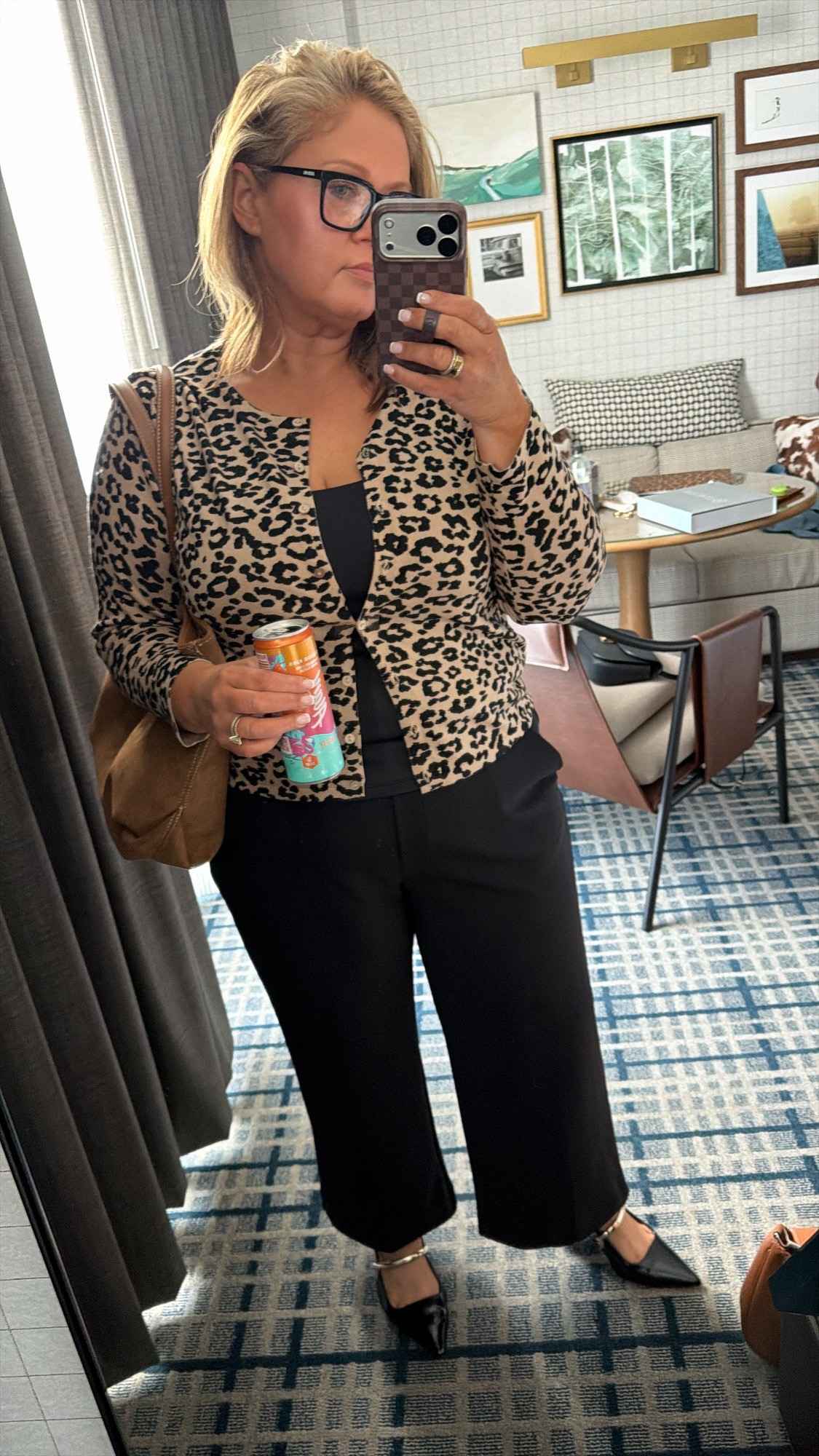 LTKCon outfit day 1 ♥️

#LTKCon #LTKdayinmylife #LTKOver40