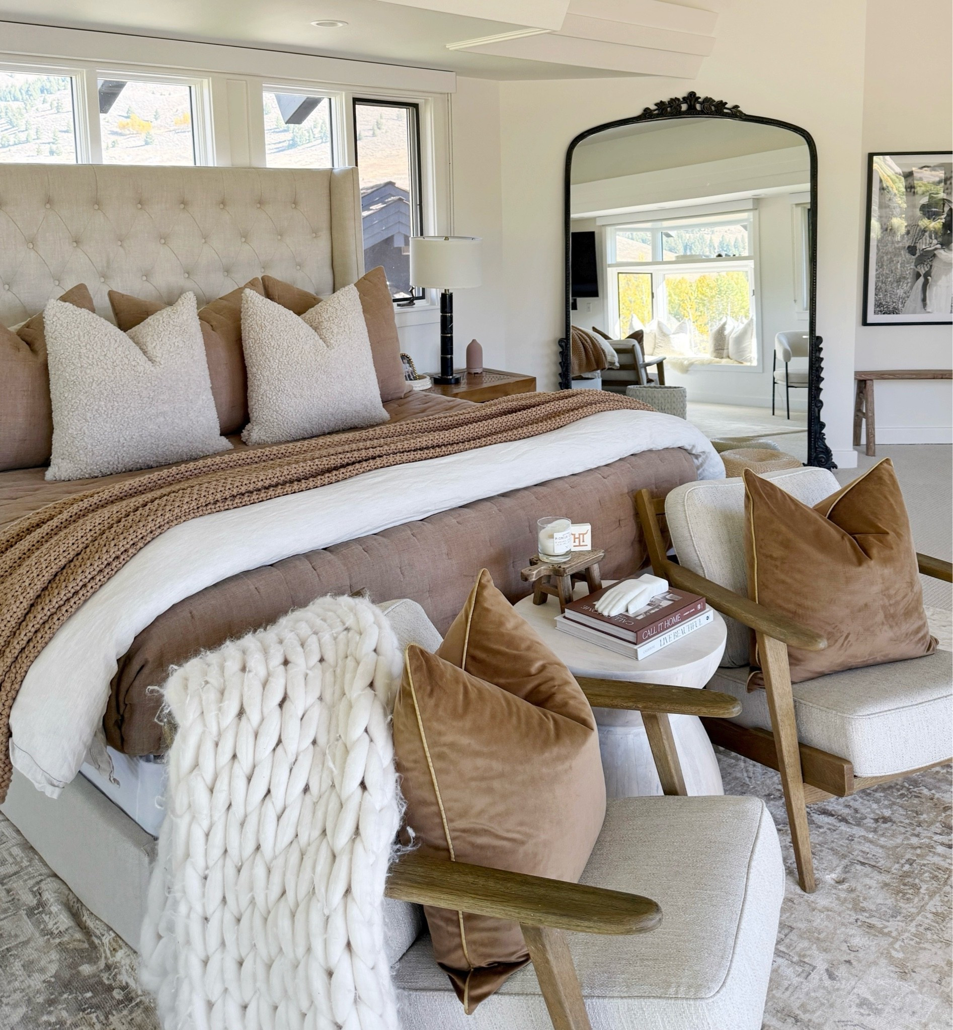 Fall brown bedroom🤎🍂

Home
Decor
Pillows
Bed
Bedding
Mirror

#LTKSeasonal #LTKHome