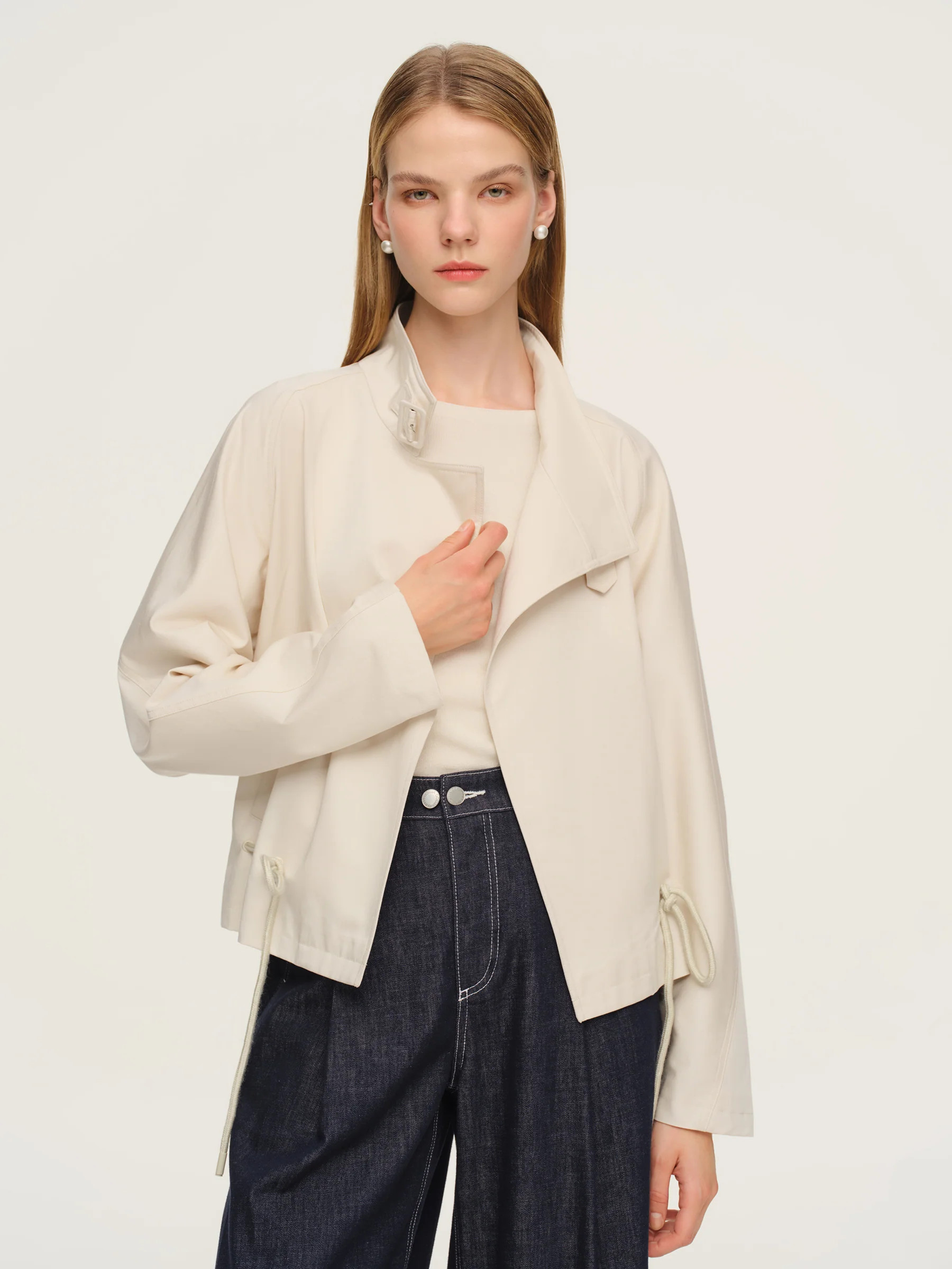 Pre-Order Tencel Blend Drawstring Hem Women Short Trench Coat | GOELIA