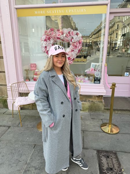 Pink hues 

#Greycoat #pinkhat #knitwear #gazelles #springlook 

#LTKeurope #LTKmidsize #LTKstyletip