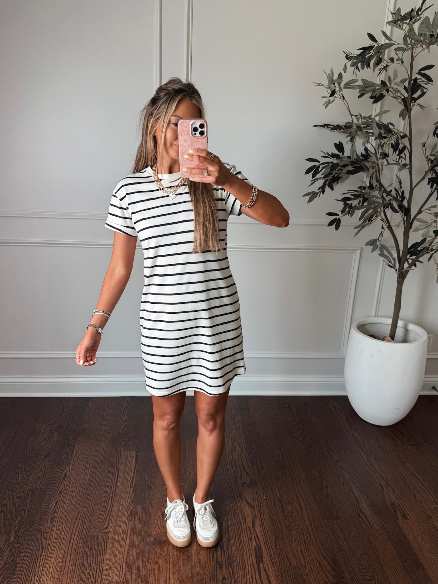 The perfect comfy dress for running around!! 

#LTKmomlife #LTKdayinmylife #LTKMothersDay