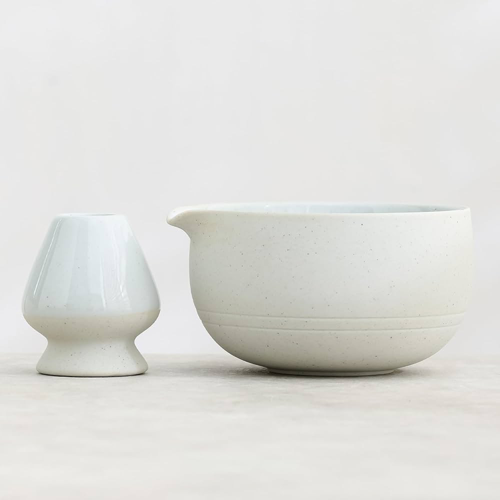 Matcha Set, Japanese Tea Set Includes Matcha Bowl with Spout, Matcha Whisk Holder (chasen), 15.2 ... | Amazon (US)