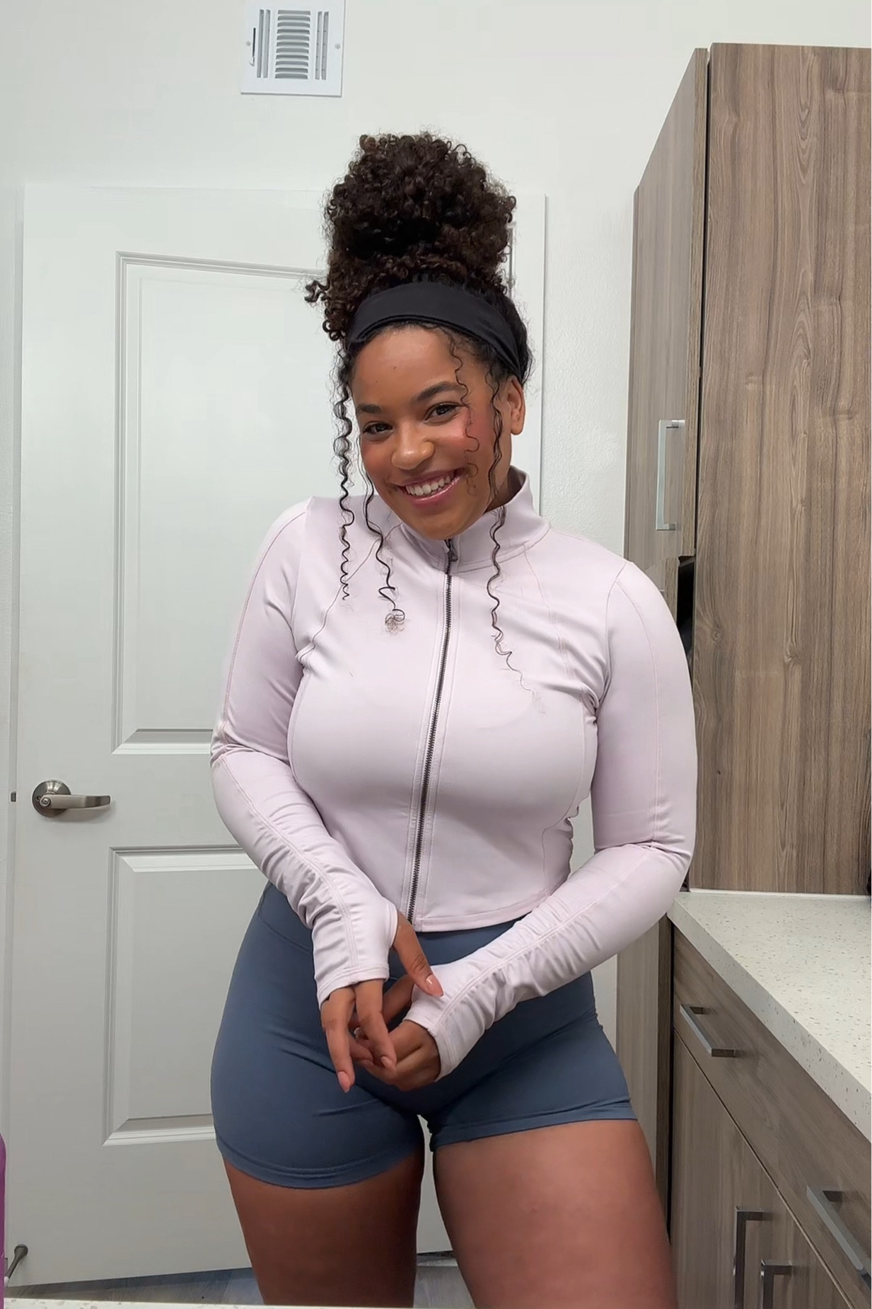 The cutest pastel workout outfit!! Confidence is 🔑 at the gym!

#LTKSeasonal #LTKMidsize #LTKActive