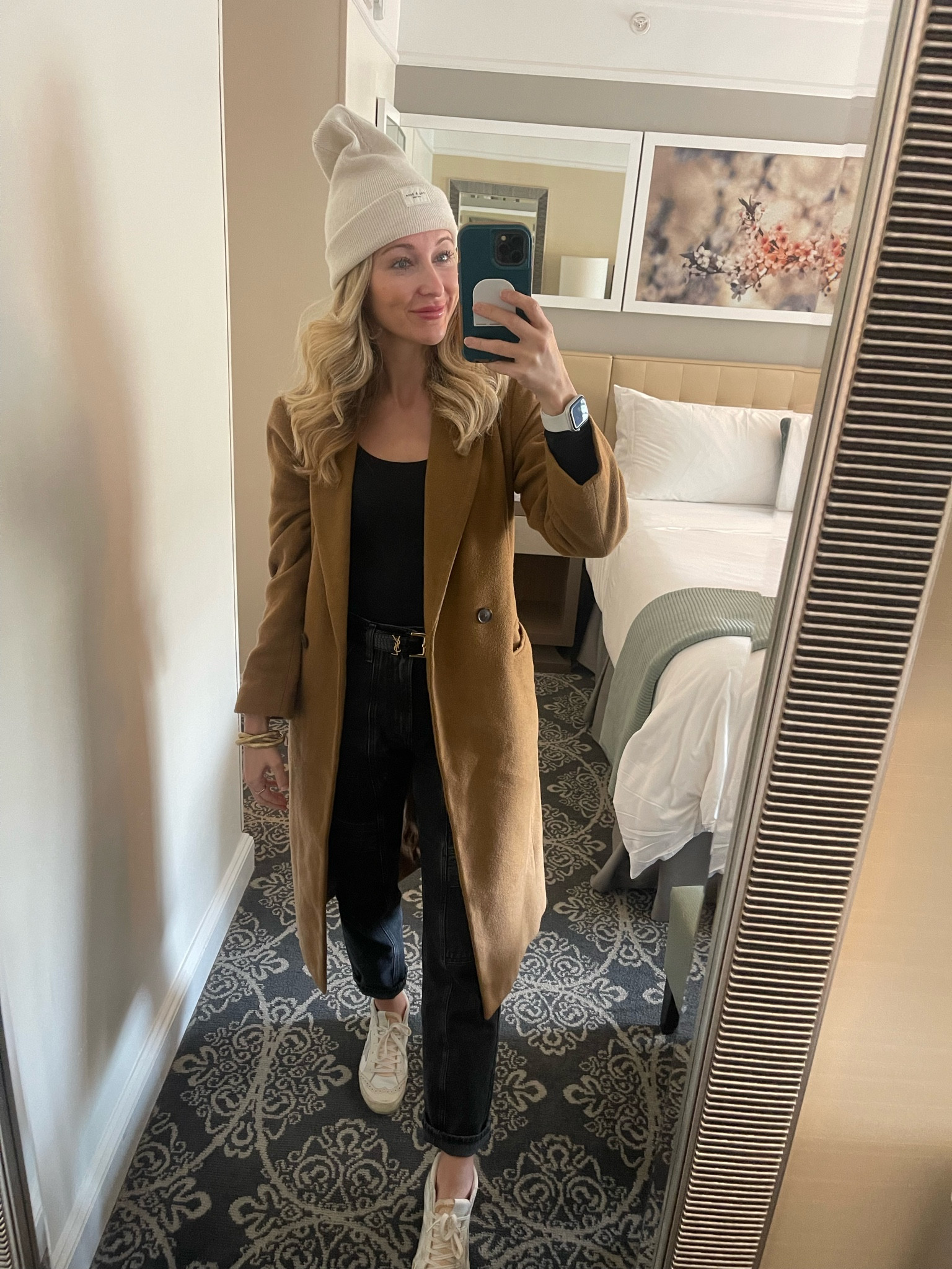 NYC outfit! Agolde cargo jeans. Amazon bodysuit. Golden goose mid star 

Bodysuit- small jeans - 24 

#LTKshoecrush #LTKstyletip #LTKtravel