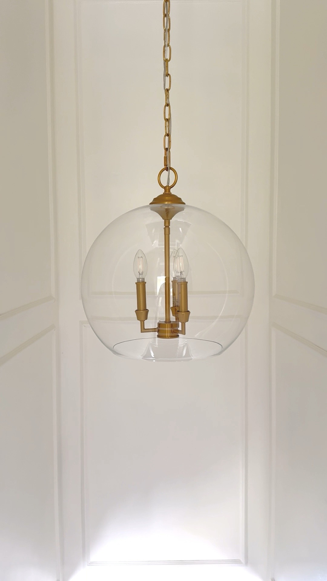 This brass and glass round pendant light is a beautiful statement for the stairway ✨ with its three lights and clear glass it’s the perfect amount of illumination— even prettier in person!🤩

Comes in other fo wishes as well!

Wayfair finds 
@wayfair
Pendant lighting
Brass and glass pendant light

#LTKvlog #LTKHome
