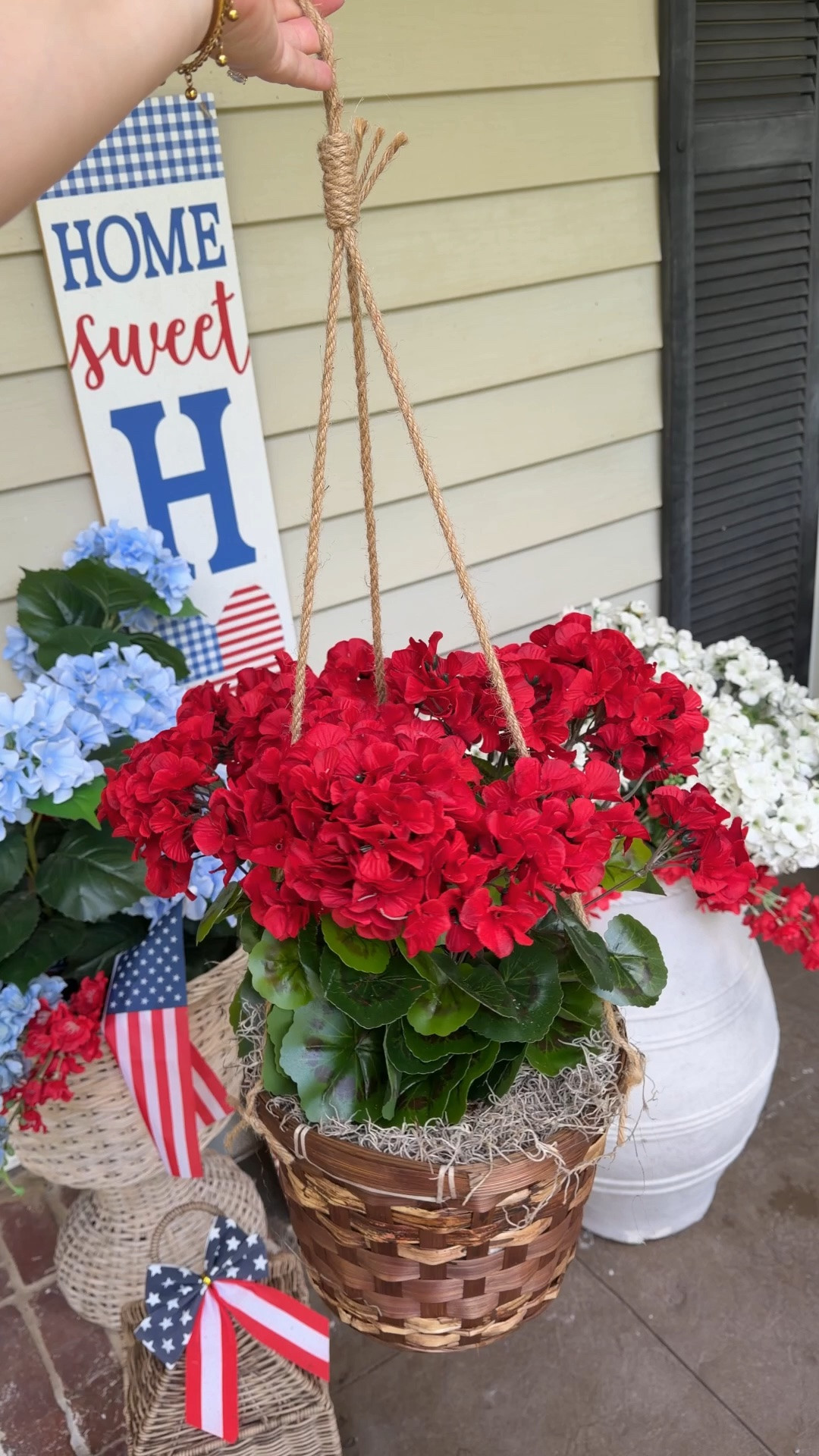 Faux hanging baskets!

#LTKSaleAlert #LTKHome #LTKdayinmylife