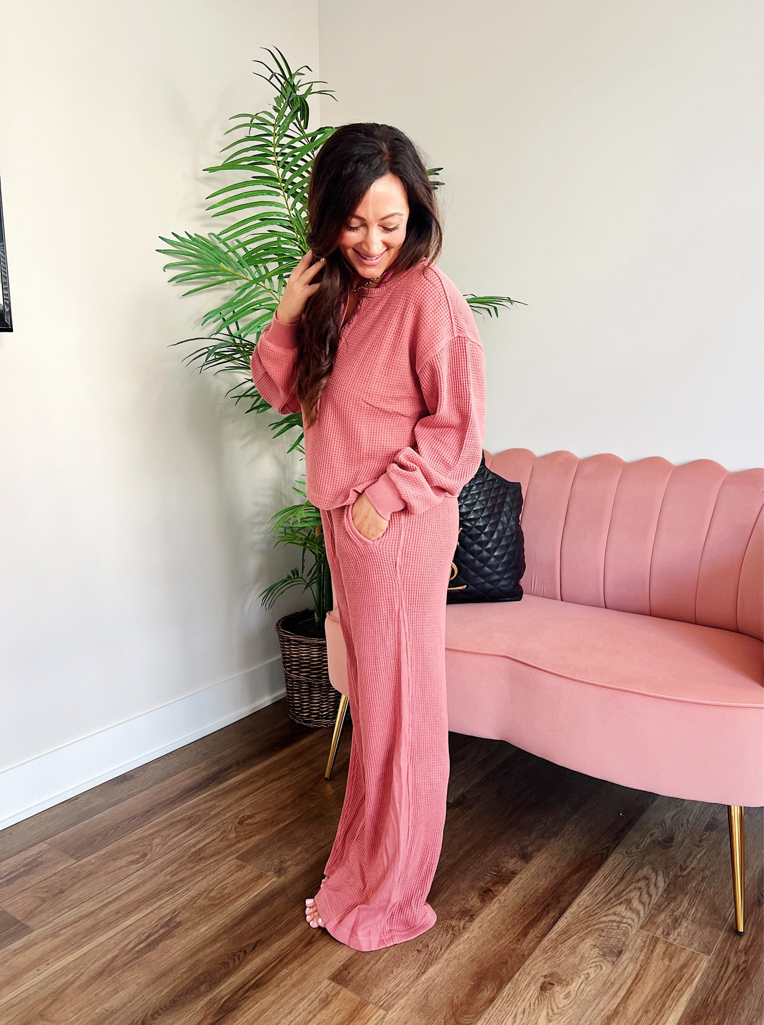 AERIE HAUL
• medium top
• small pants - run big & long - I’m 5’4

#LTKFindsUnder50 #LTKSeasonal #LTKStyleTip