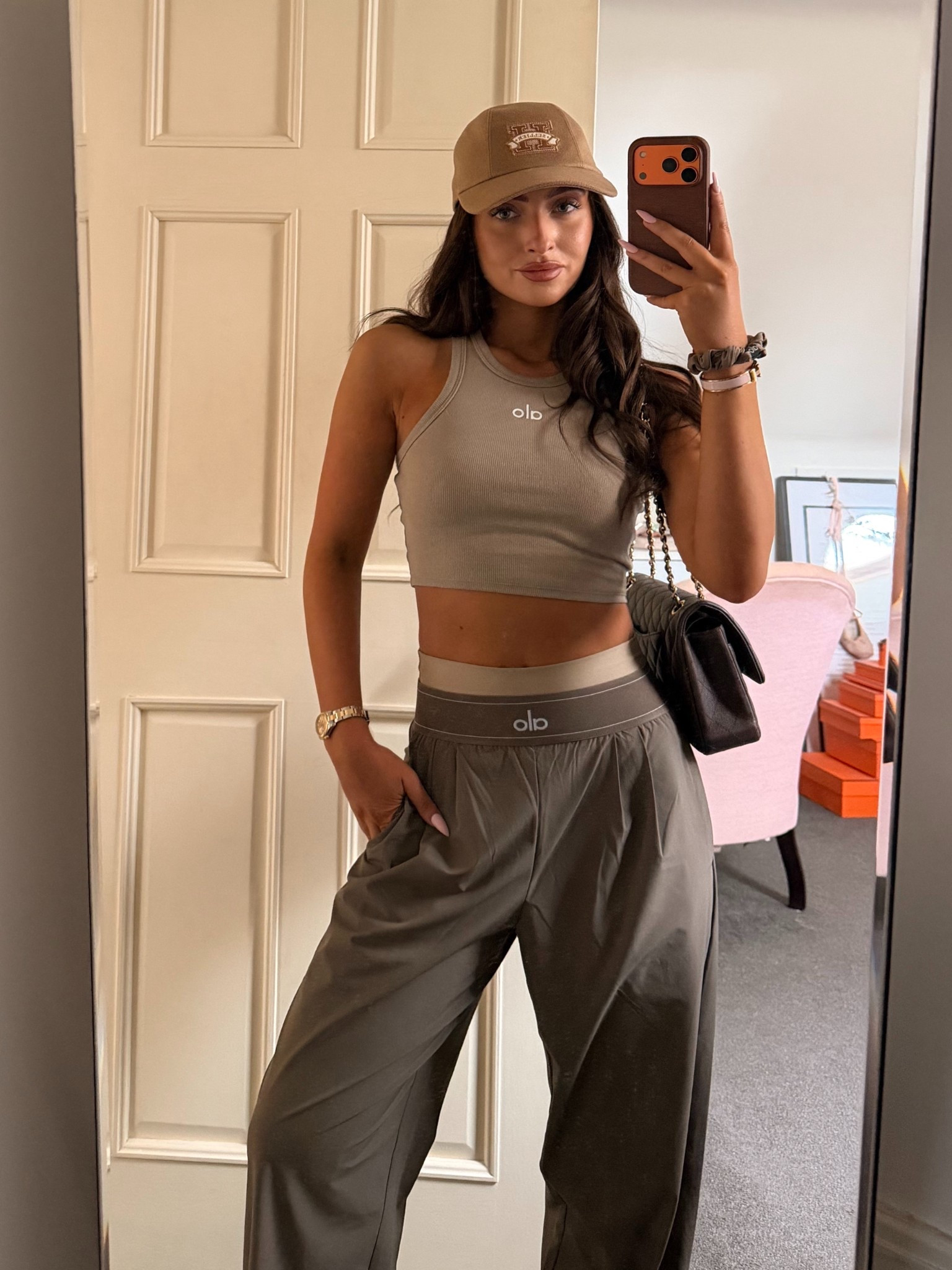 head to toe in aloooo 🤎 #alo #outfitinspo

#LTKluxury #LTKstyletip