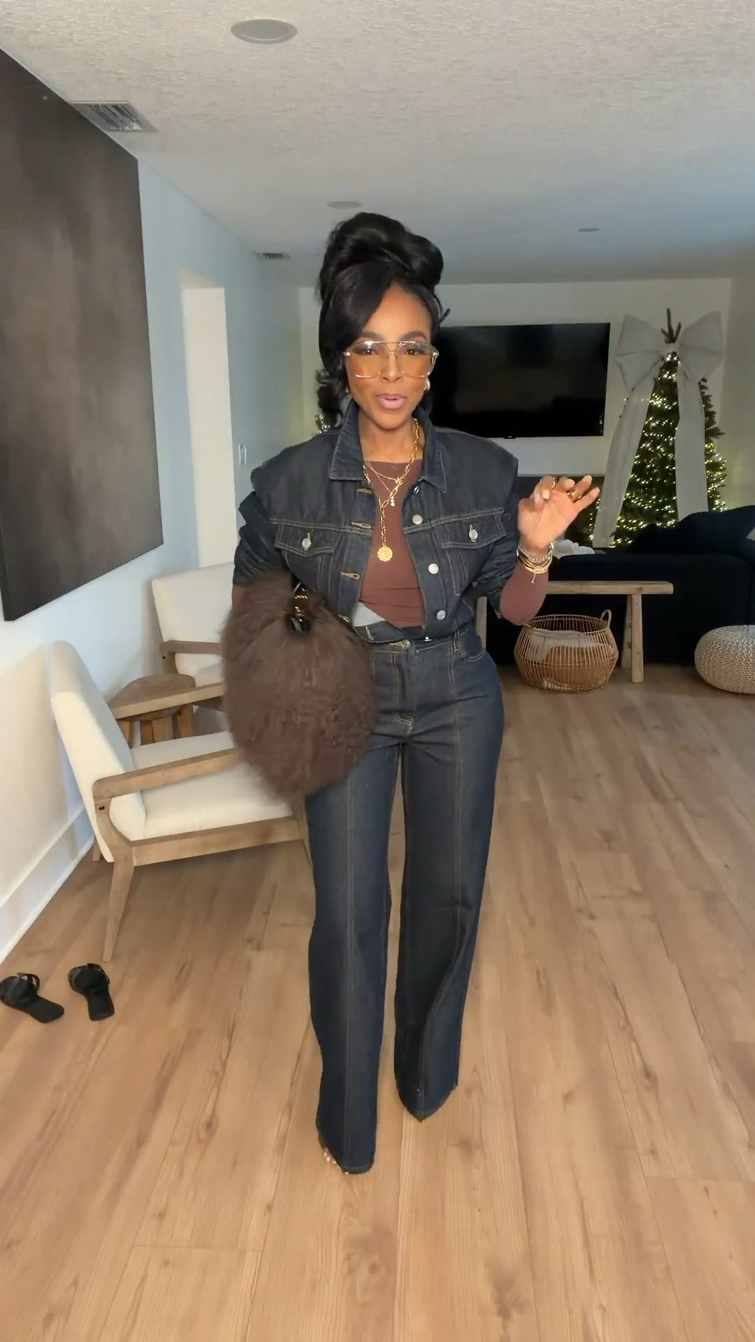 Scroll to shop! ✨ Everything from this look is linked below. 👇🏽    

Wearing: Size Small | 5’4” | 140 lbs | Denim 2 Long

📲   Download the FREE LTK app & follow me (@kirasfashionfinds) to shop all my daily finds.  #LTKootd #LTKPetite #LTKU