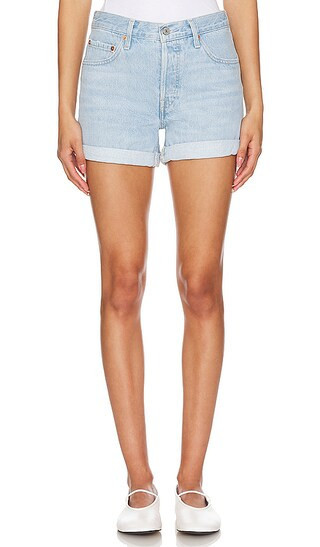 LEVI'S 501 Rolled Short in Denim-Light. - size 26 | Revolve Clothing (Global)