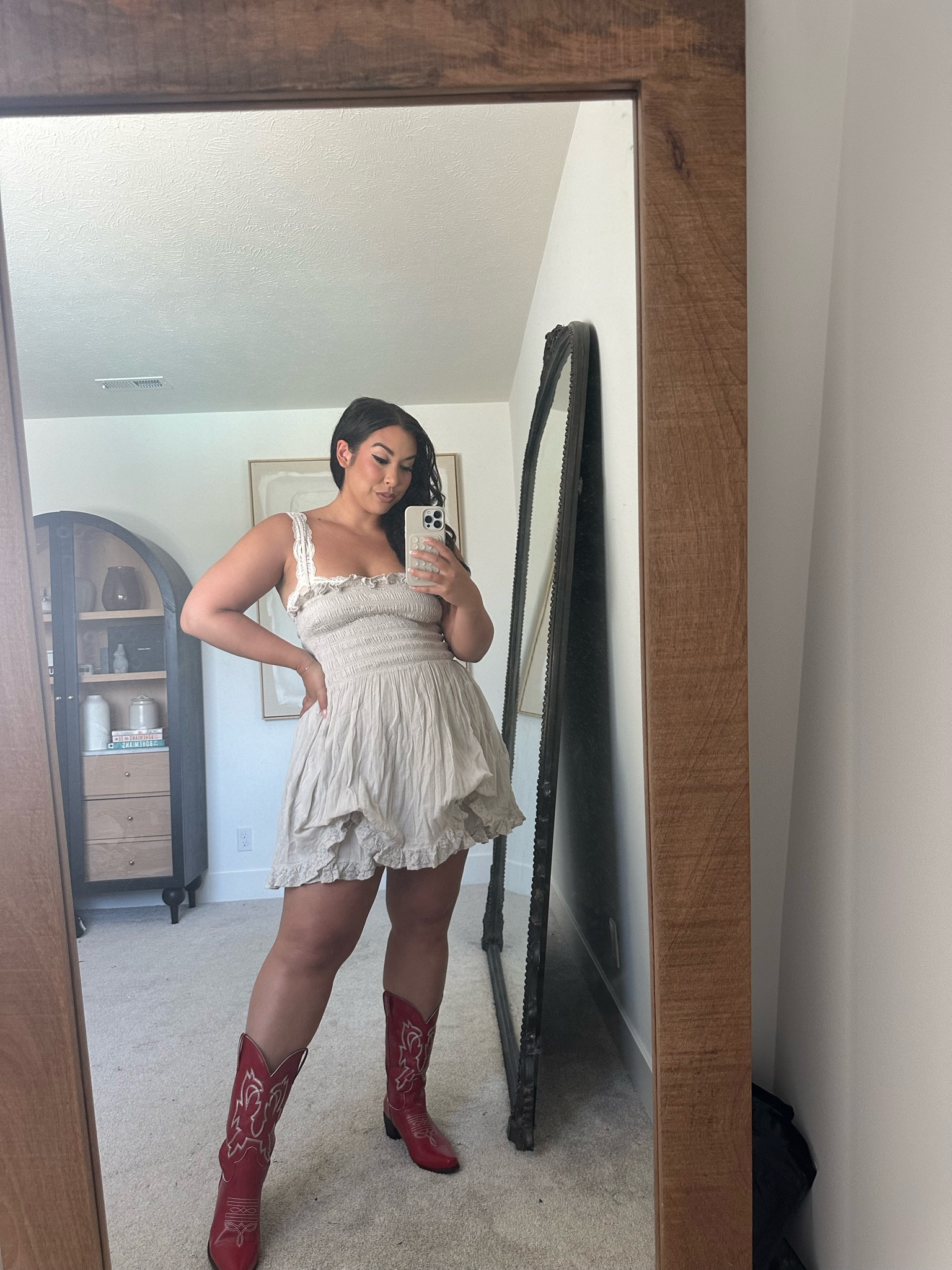 Midsize Nashville outfit or country concert outfit! I’m wearing a size large in this mini dress!


Free people style, CMA fest outfit, western outfit, coastal cowgirl, Nashville bachelorette outfit, Zac Bryan concert outfit

#LTKMidsize #LTKStyleTip #LTKFindsUnder100