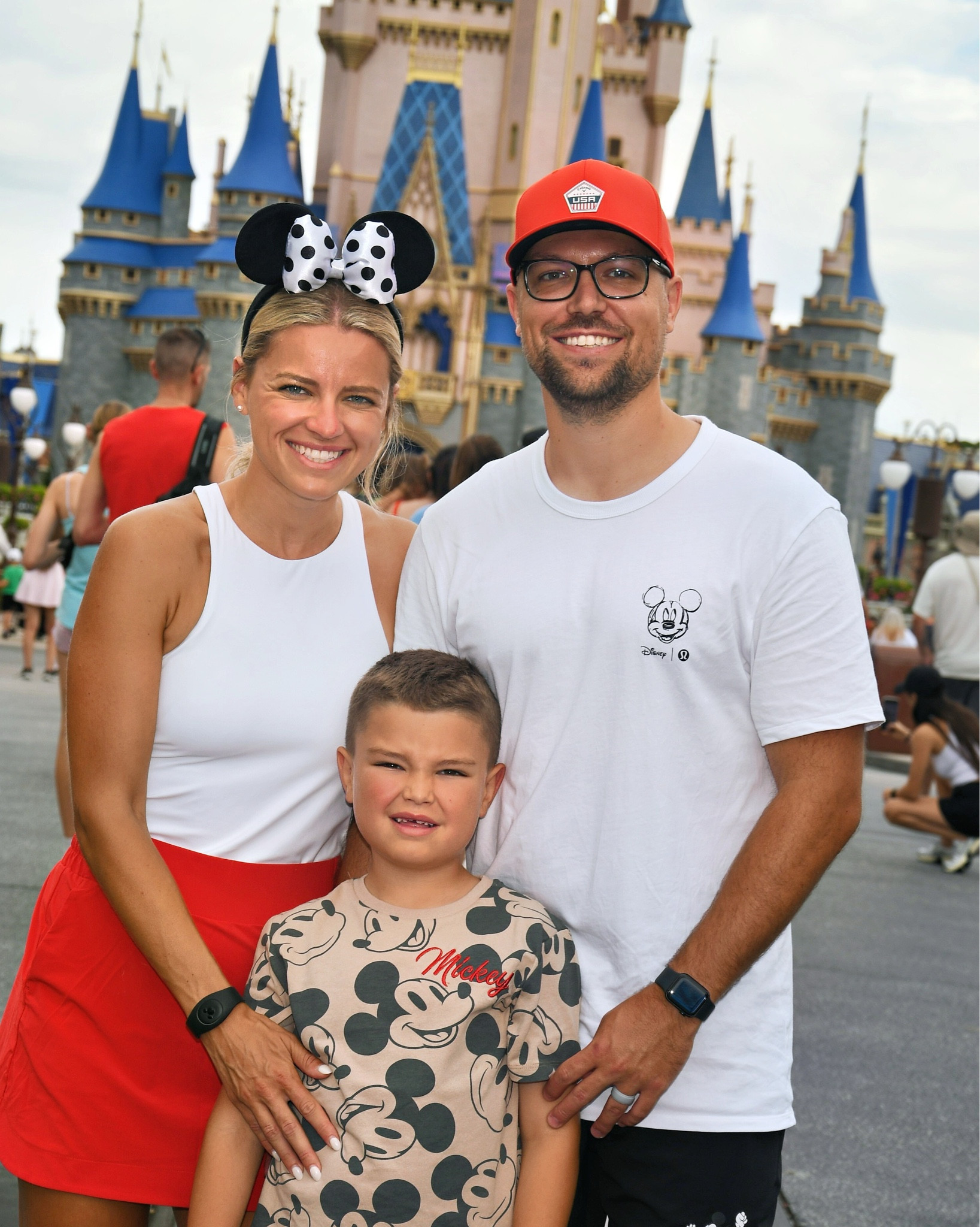 ✨❤️ What we wore on our most recent trip to DISNEY WORLD! Day 1! (I rewore this tank multiple times!) 

#LTKFamily #LTKMens #LTKKids