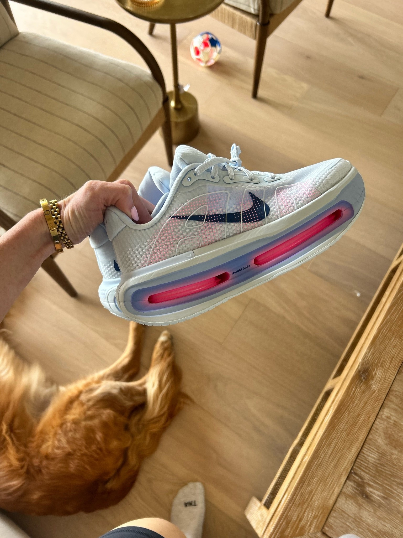 true to size and soooo comfortable! running shoes (great for walking too!)

#LTKfitnessgoals #LTKselfcare #LTKActive
