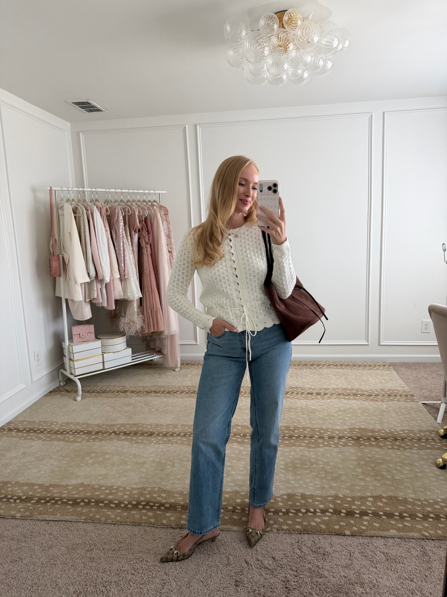 Found this girly knit sweater on Amazon! Wearing a size small with $20 jeans! Wearing a size 4 and they’re TTS. They have just enough stretch in the waist band but aren’t super stretchy through the leg. 

Cute fall outfit // denim // fall jeans // classic jeans // jeans under $50