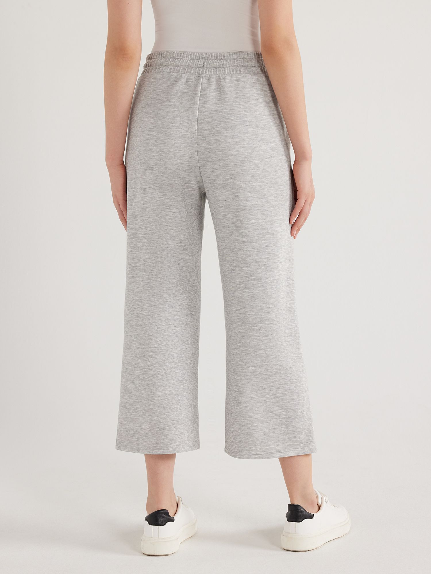 Scoop Women's Cropped Ultimate ScubaKnit Lounge Pants, Sizes XS-2XL | Walmart (US)