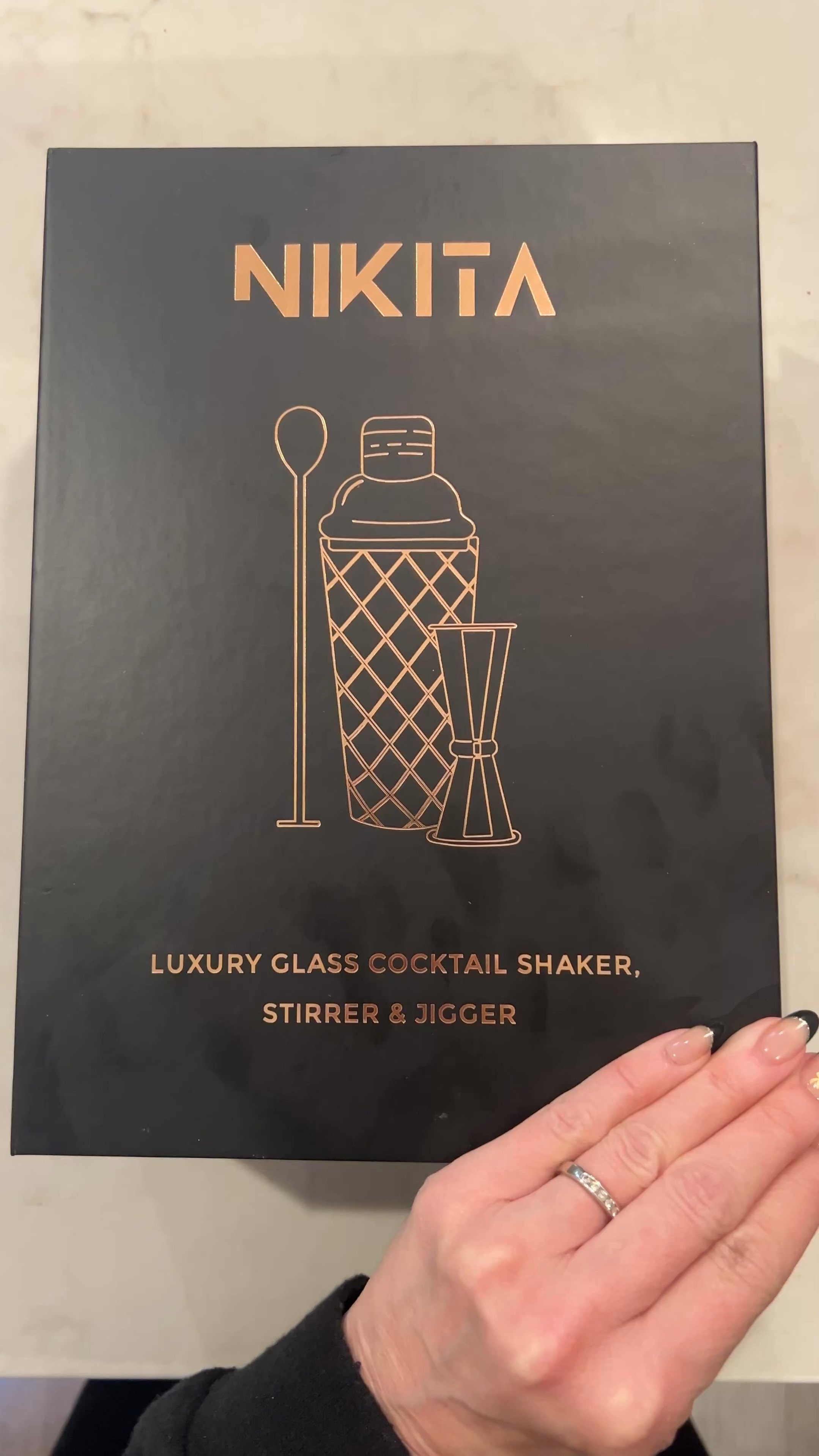 🍸 The prettiest cocktail shaker set. I love this on my bar cart! 

#LTKGiftGuide #LTKFindsUnder100 #LTKHome