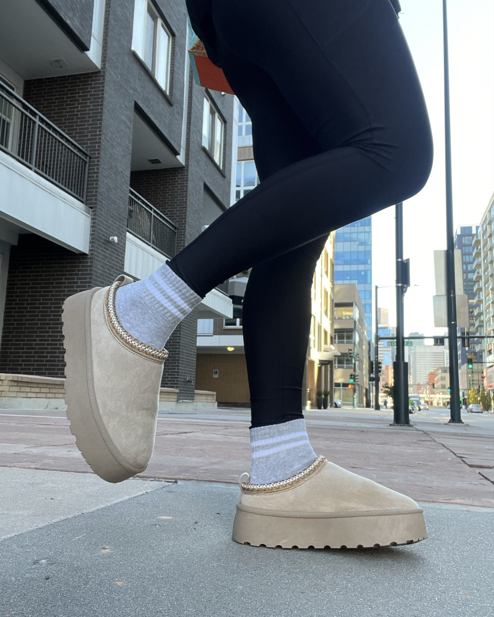 Fall/Winter must-haves🤍



#LTKFindsUnder50 #LTKGiftGuide #LTKSeasonal