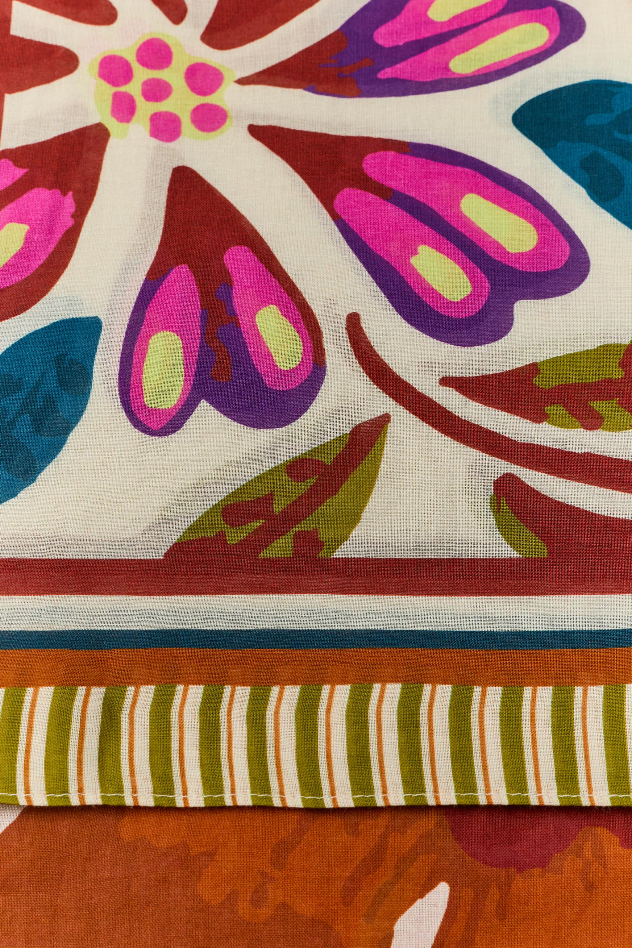 100% COTTON TROPICAL PRINT SCARF | Zara US