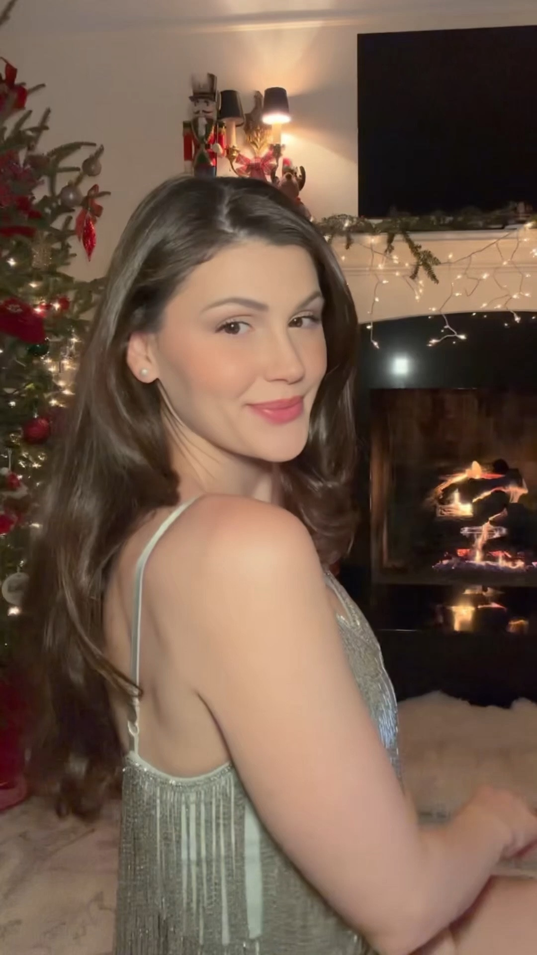 Love a glass beaded fringe dress for the holidays! ✨

#LTKWedding #LTKHoliday #LTKSeasonal