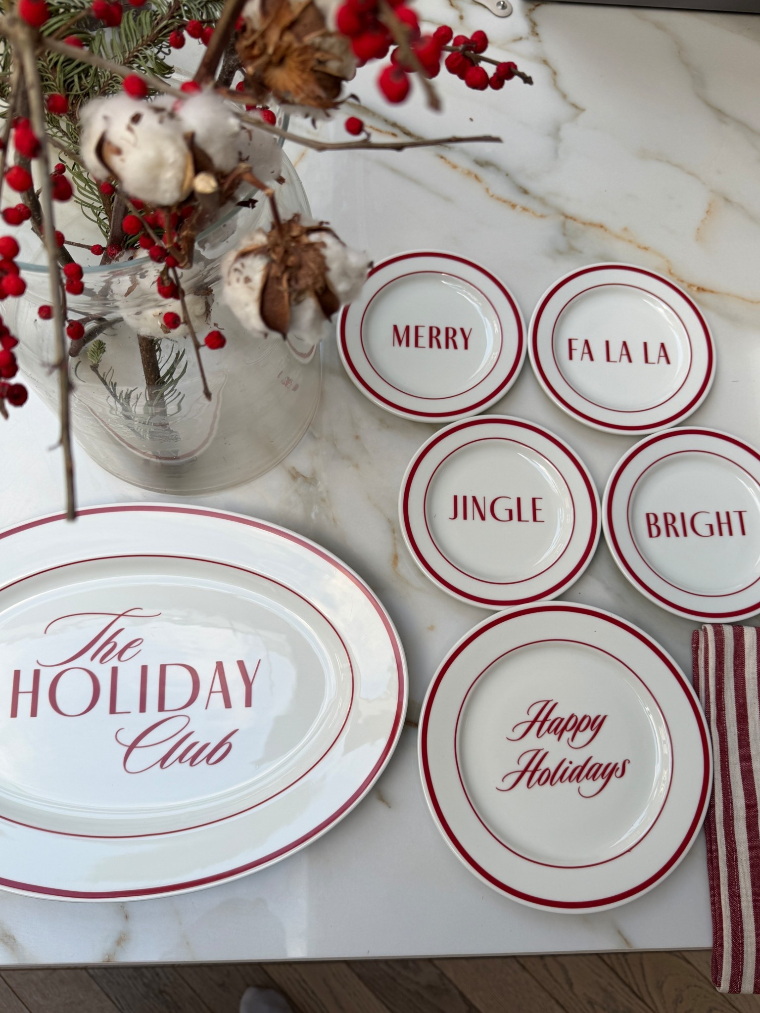 H&M home - Christmas hosting - Christmas holiday plates - home decor - Christmas decor - Christmas decorations - tablescape - H&M new in 

#LTKhome #LTKgiftguide #LTKeurope
