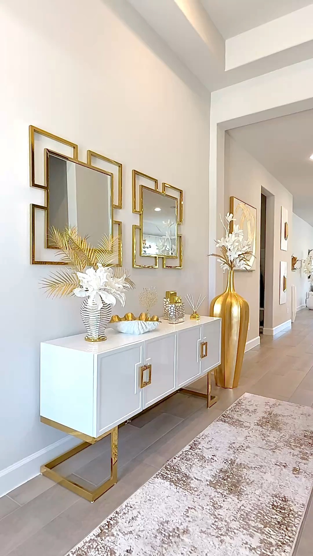 Effortless glamour in every corner.✨✨

GDISCOUNT CODES:

KK5 - 5% off Z GALLERIE 
Kikis10 -  10% off POP MAISON
HM183 -  14% off HOMARY 

#LTKHome #LTKSaleAlert