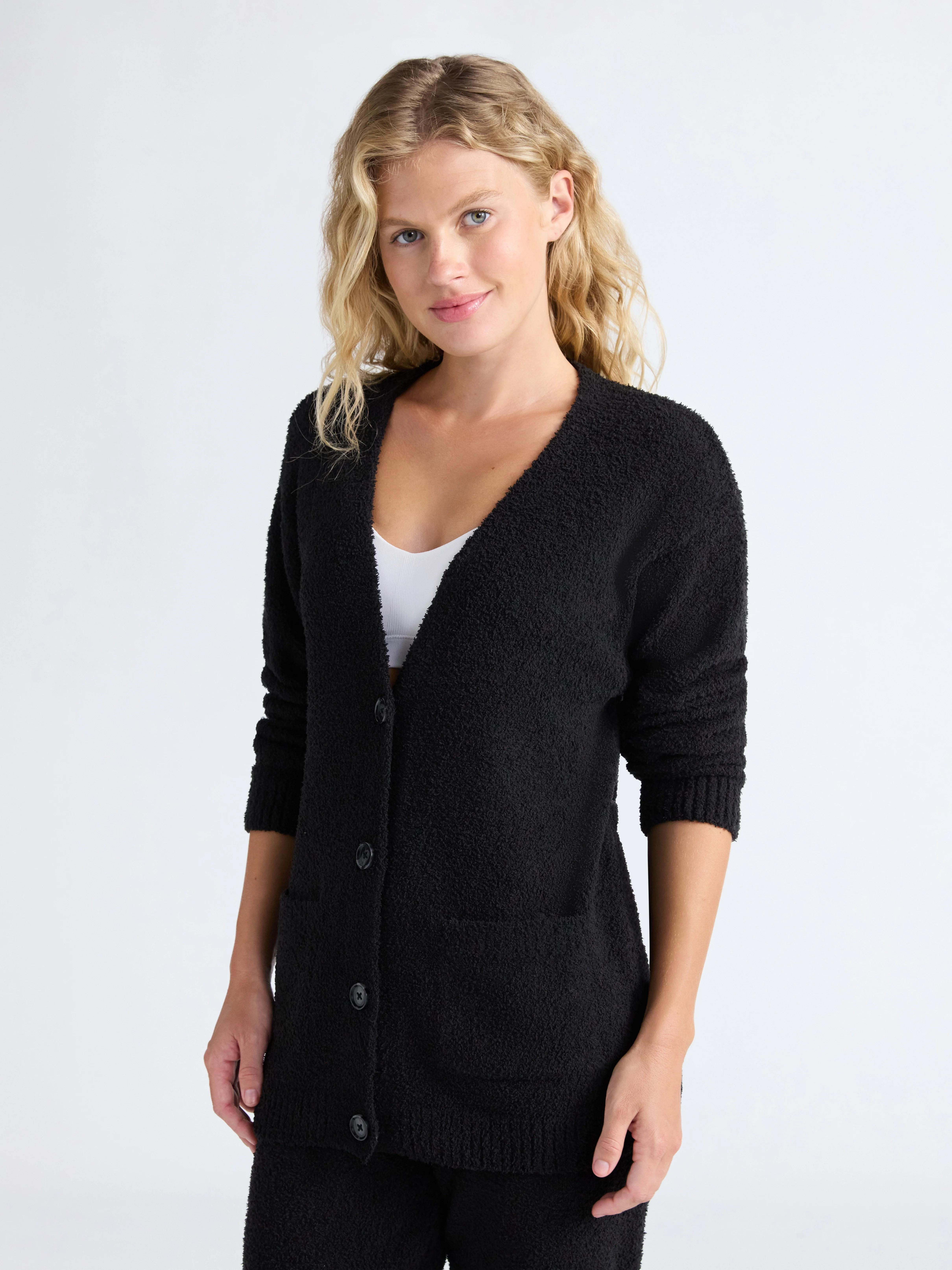 Joyspun Women's Fuzzy Front Pocket Cardigan, Sizes XS-3X | Walmart (US)