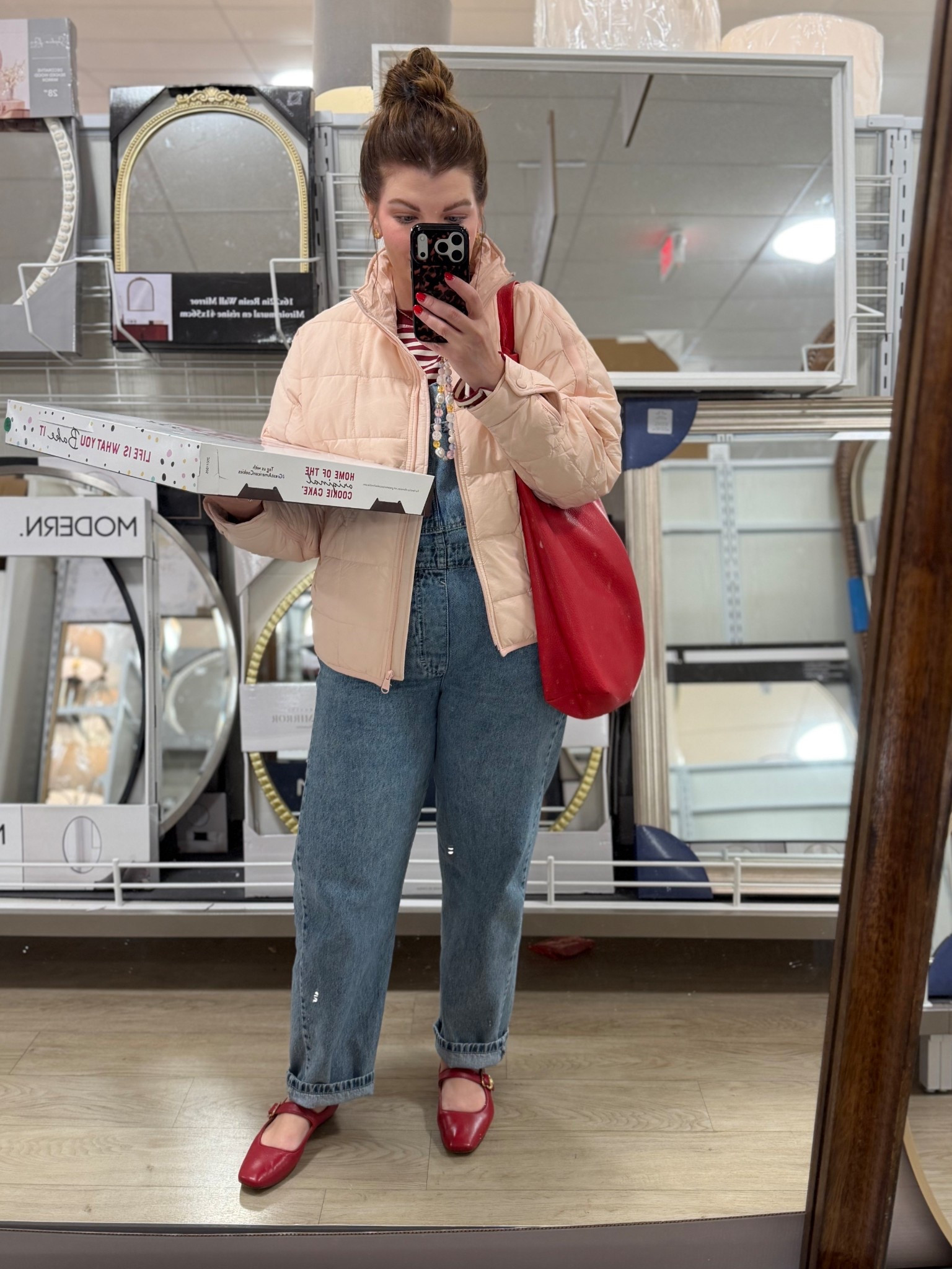 Forever an overall girlie. About all I wear postpartum other than a matching set. 



#LTKmomlife #LTKootd