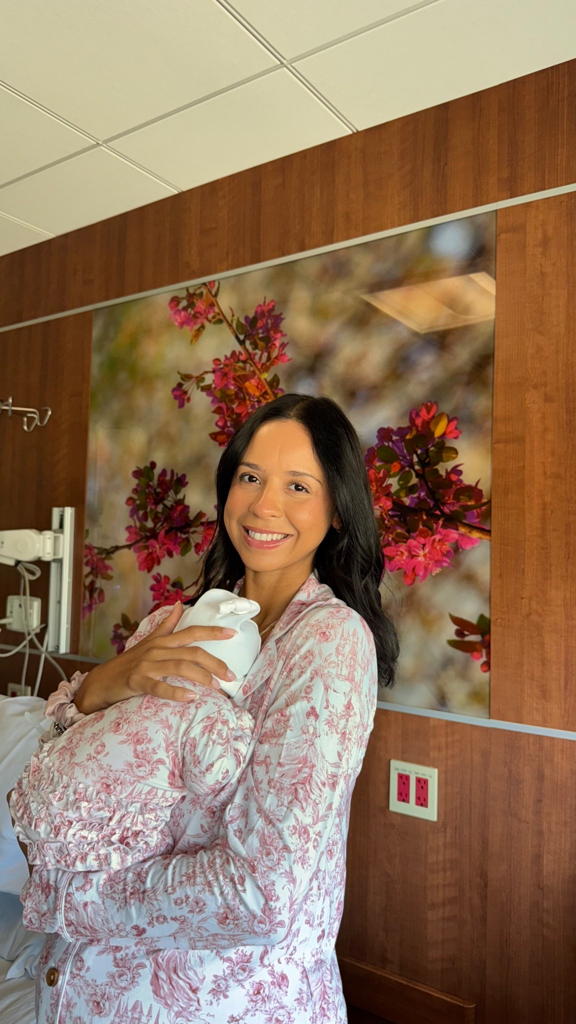 Postpartum pjs! #postpartum #poshpeanut #mommyandmematching 

#LTKBaby #LTKBump #LTKFamily