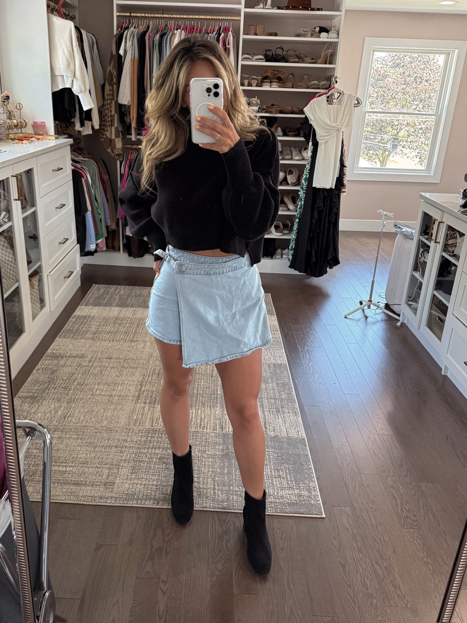 Love this denim skirt!!! This would be the perfect outfit with tights! 

#LTKmomlife #LTKgrwm #LTKHoliday