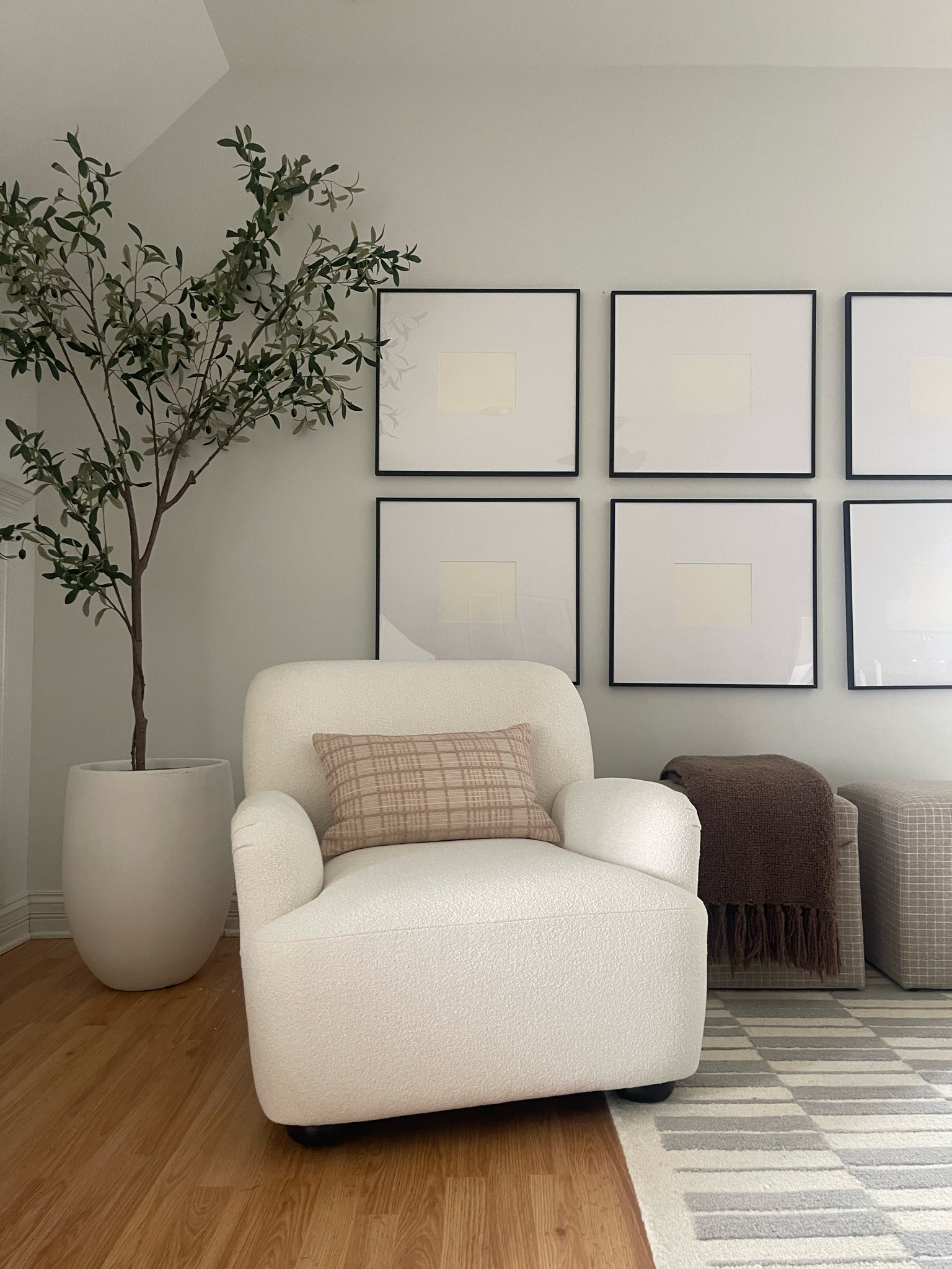 Walmart accent chair under $300! Obsessed with the design of this chair and the quality is amazing! @walmart #walmartfind 

#LTKhome #LTKsalealert

#LTKSaleAlert #LTKHome