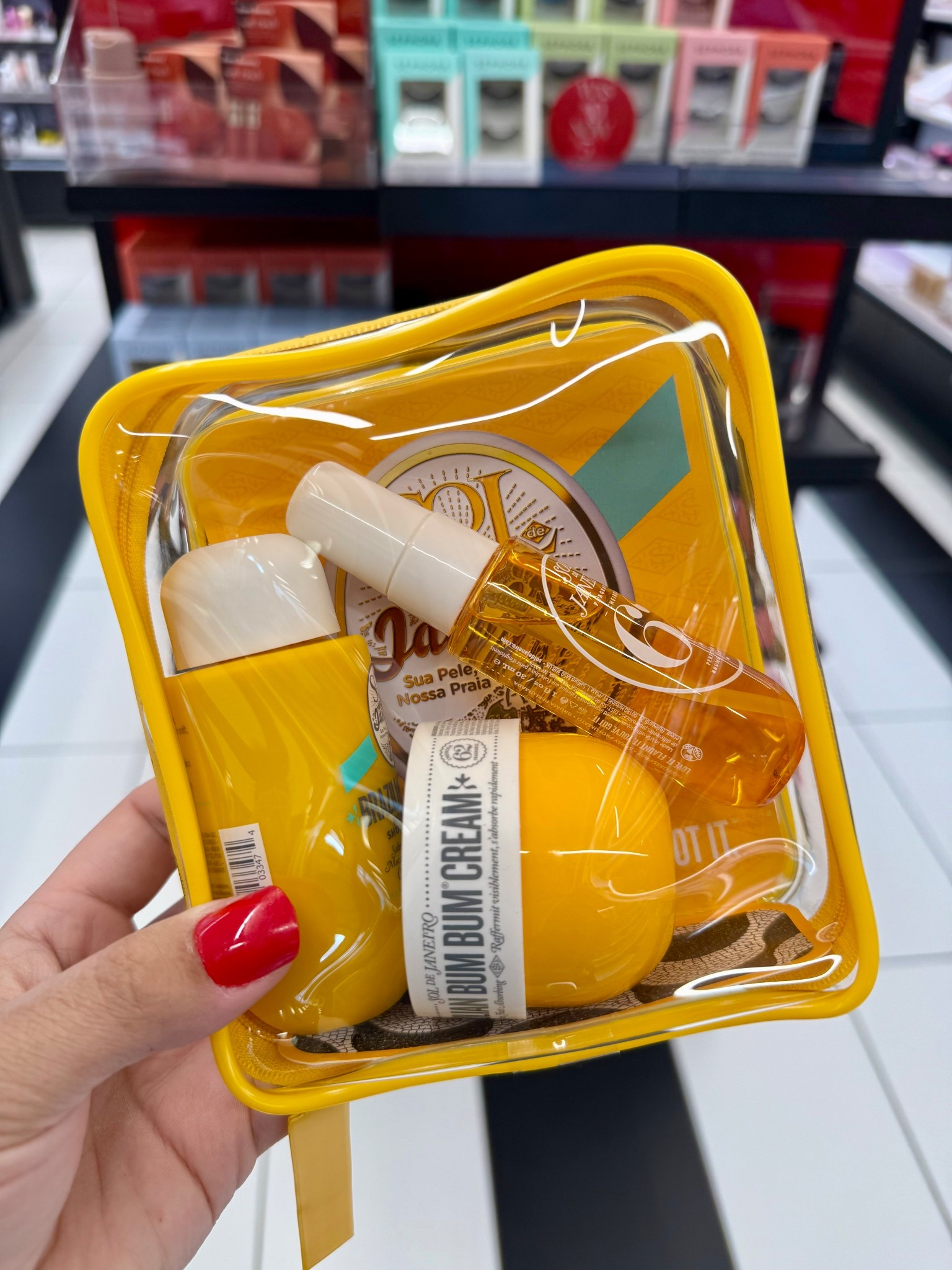 40% OFF Sol De Janeiro 👏 which you almost never see…

The Jet Sets are included in FOUR scents right now 🙌 Perfect for gifting, tossing in your gym bag, or grabbing for travel.


#kohlspartner #kohlsfinds @kohls 

#LTKTravel #LTKBeauty #LTKSaleAlert