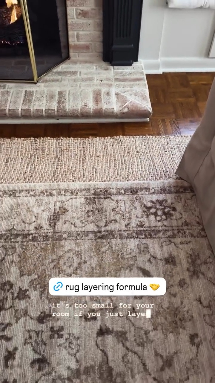 Or rug combo 😍

Layered rugs, Loloi rug 

#LTKHome